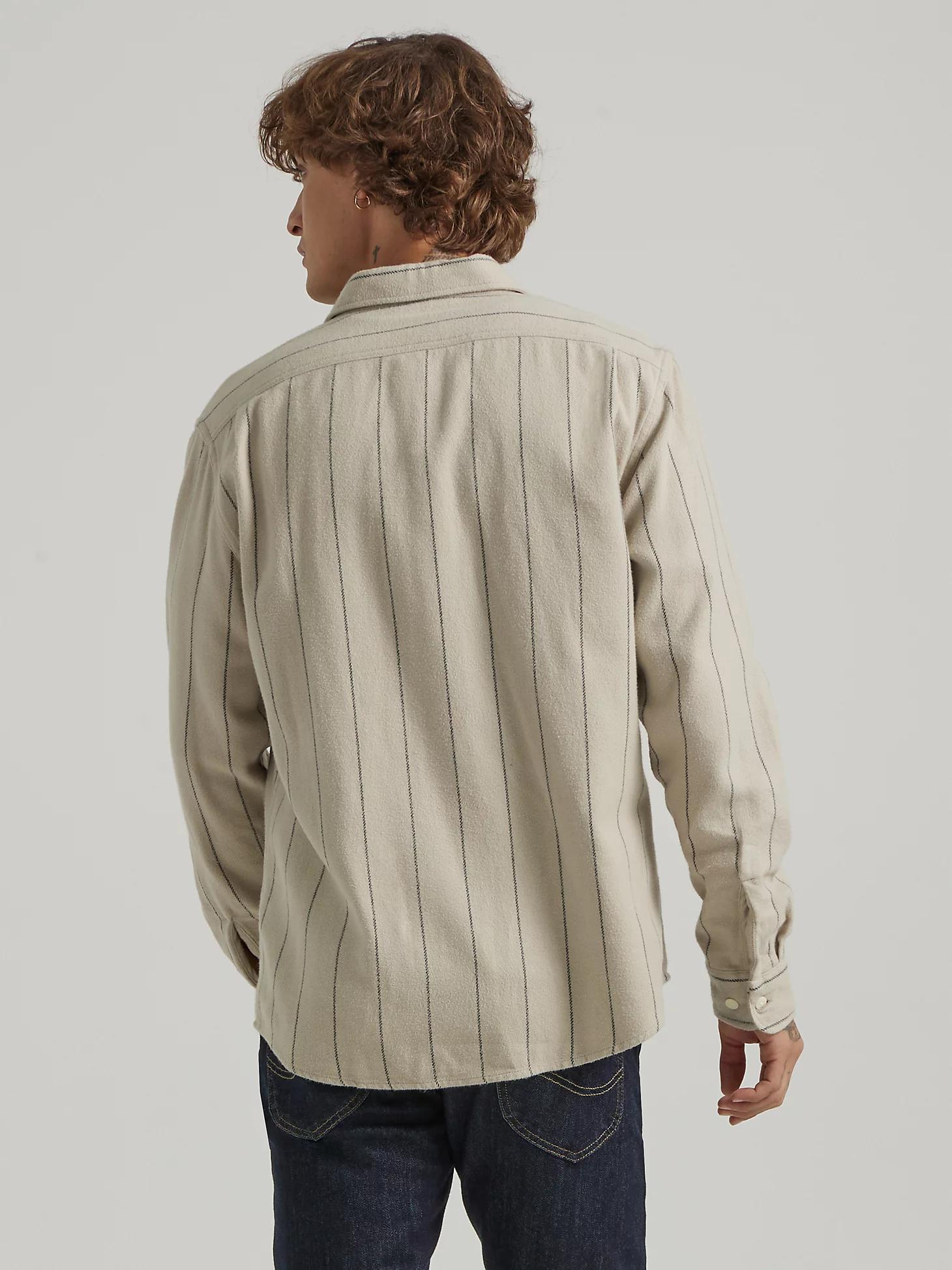 Men's Relaxed Fit 2.0 Worker Shirt | Men's Tops & Tees | Lee® Product Image