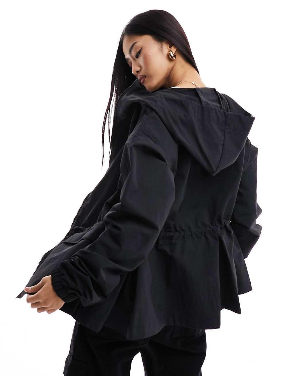 Nike Trend lightweight woven jacket in black Product Image