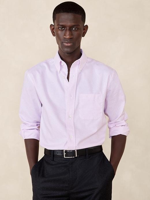 Slim Wrinkle-Resistant Dress Shirt Product Image