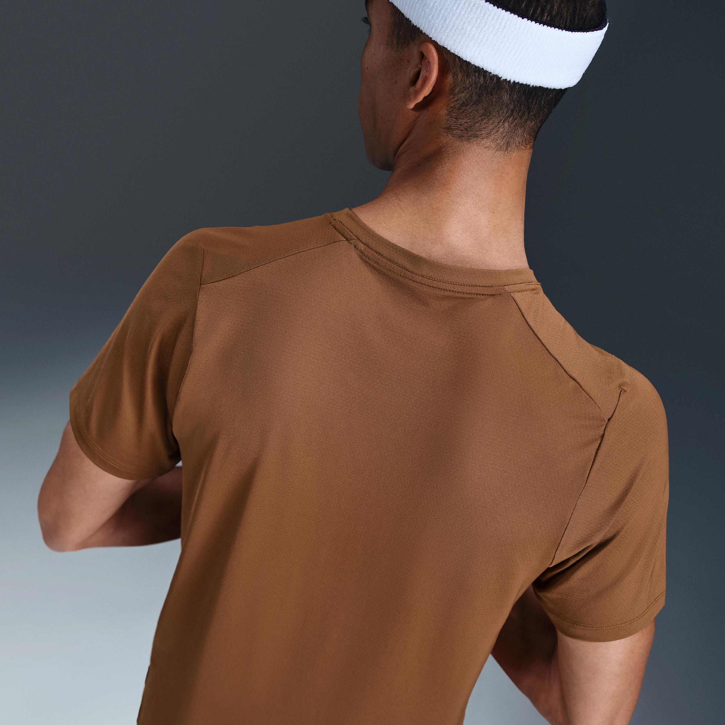 Nike Men's Court Advantage Dri-FIT Tennis Top Product Image