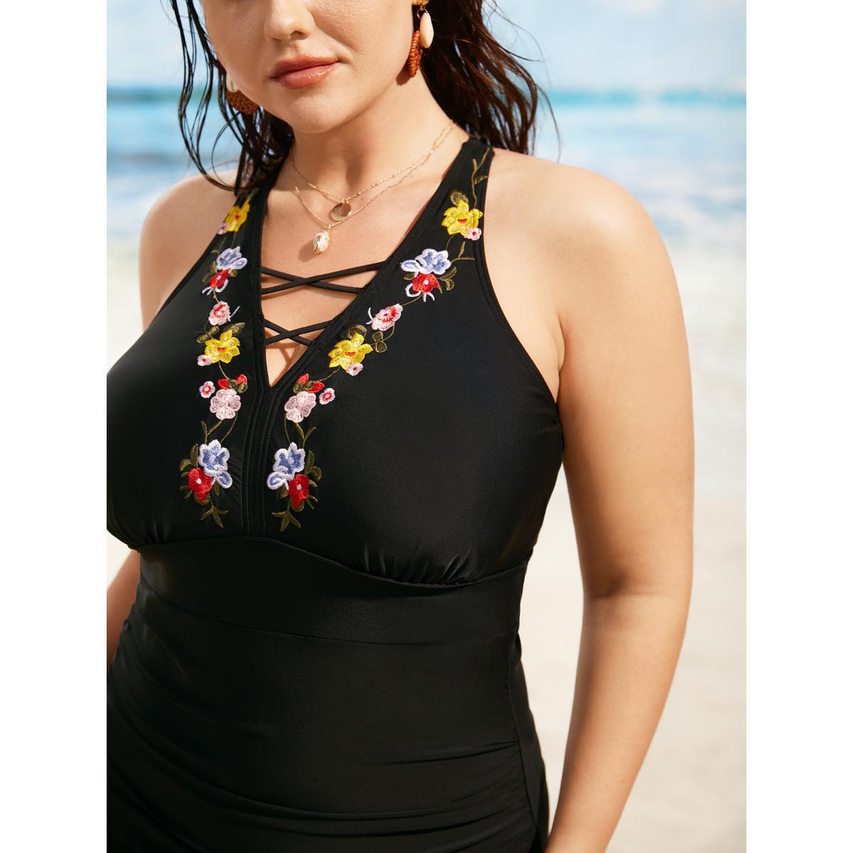 Plus Size Floral Embroidered Ruched Crisscross One Piece Swimsuit Women's Swimwear Black Beach Gathered Curve Bathing Suits High stretch One Pieces BloomChic 26/4X Product Image