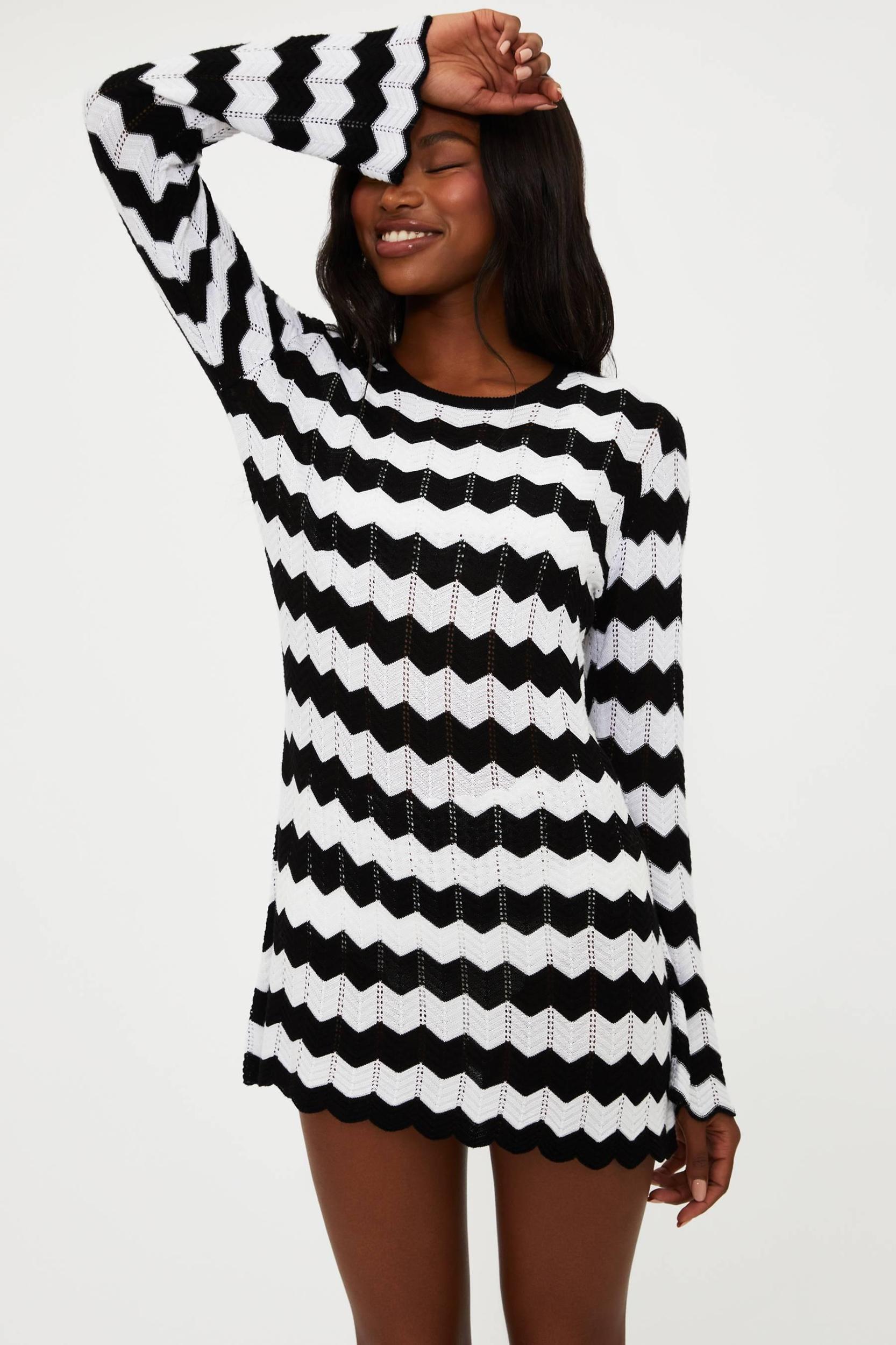 Libbi Dress Black & White Tides Product Image