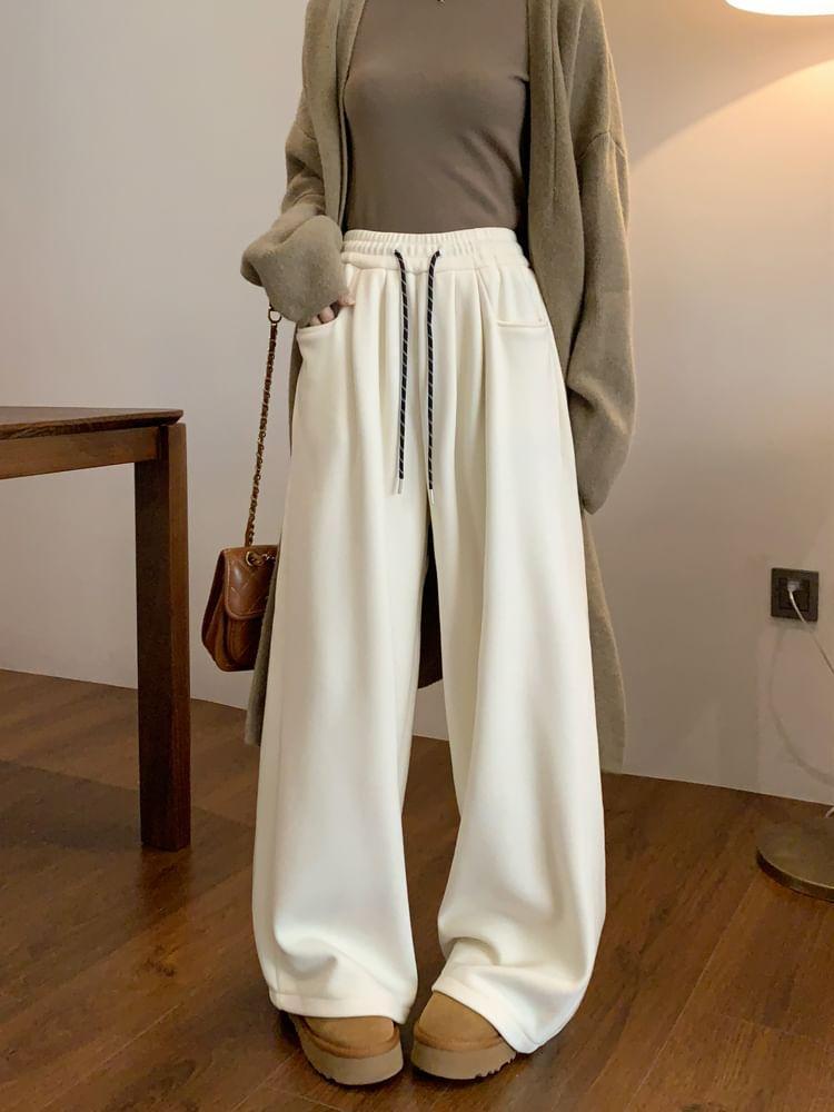 High Rise Plain Wide Leg Sweatpants Product Image