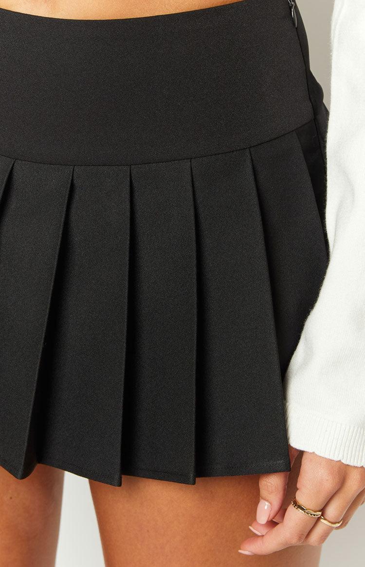 Fiora Black Pleated Mini Skort Girls Product Image