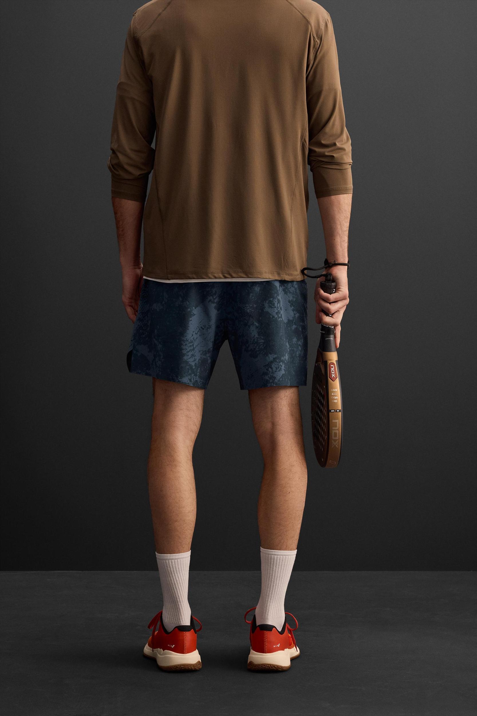 ABSTRACT PRINT TRAINING SHORTS Product Image