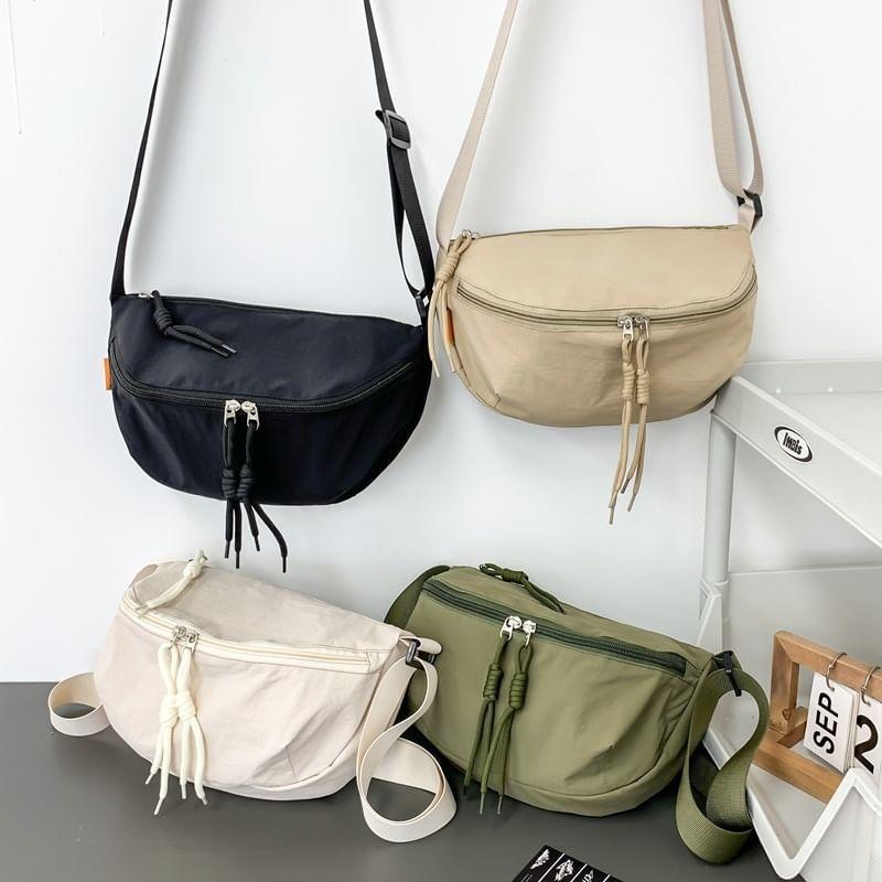 Plain Nylon Belt Bag Product Image