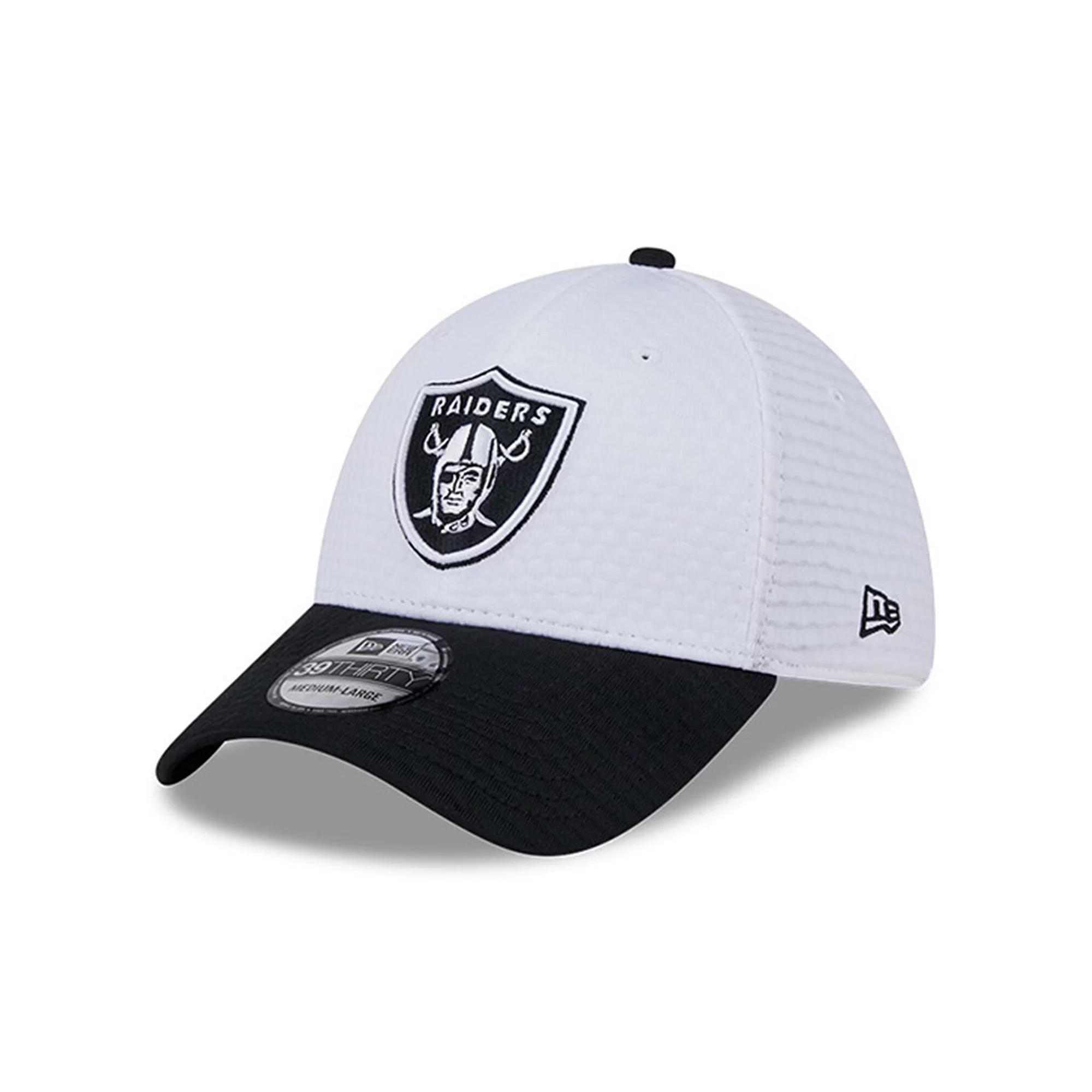 Mens New Era White/Black Las Vegas Raiders 2024 NFL Training Camp 39THIRTY Flex Hat Product Image