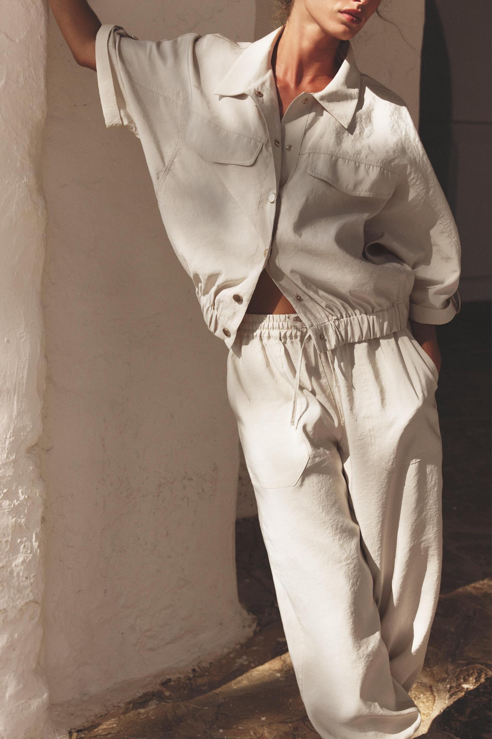 CUFFED HEM PANTS Product Image