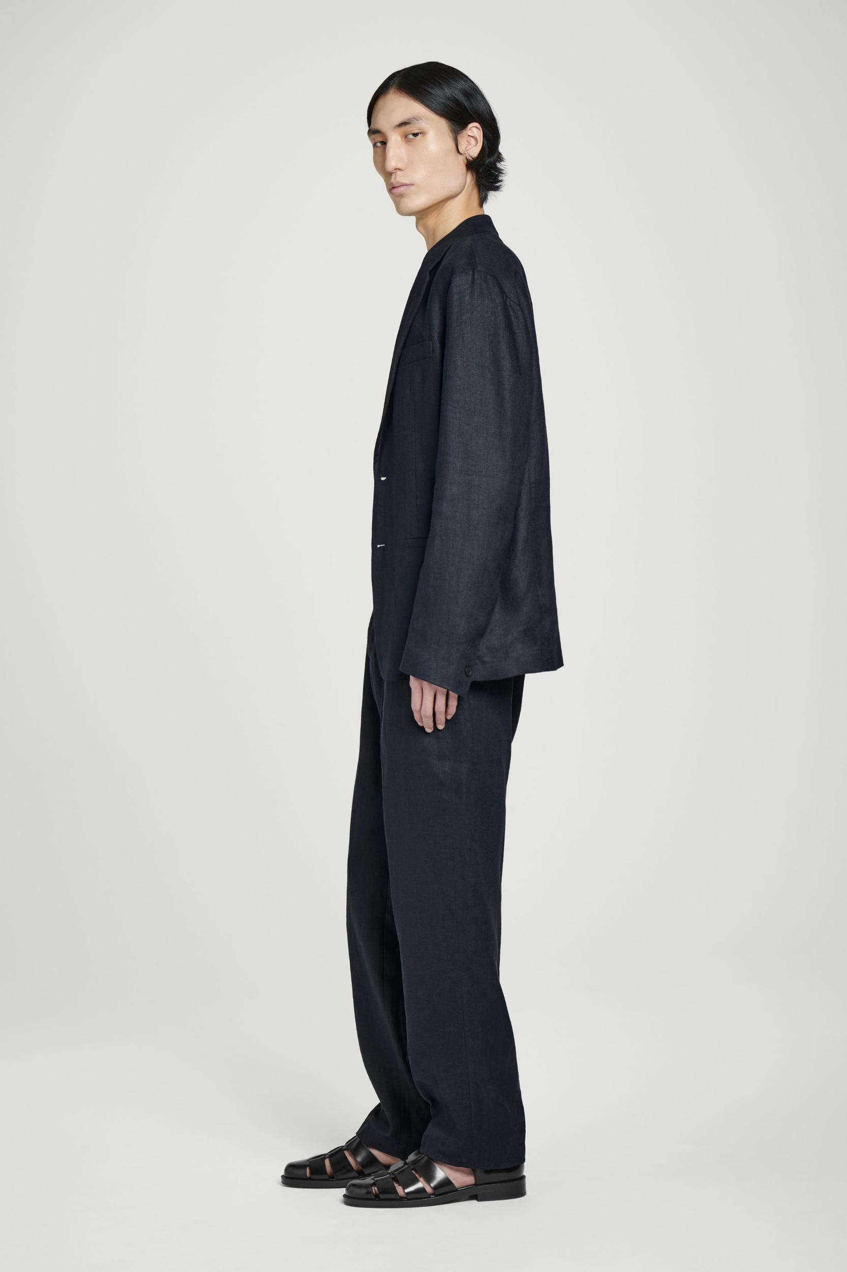 RELAXED LINEN TAPERED PANTS Product Image