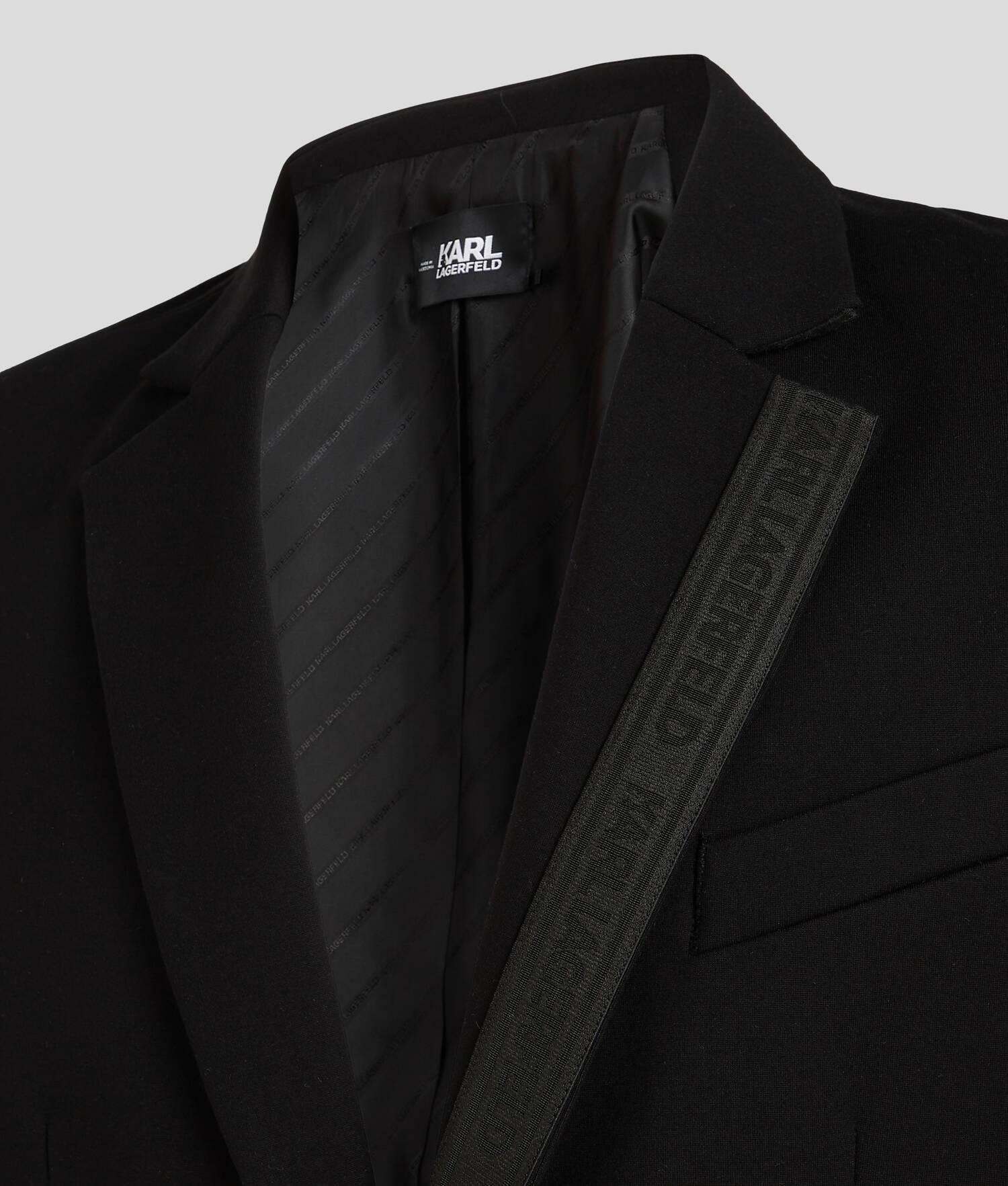 CLASSIC-FIT PUNTO JACKET Product Image