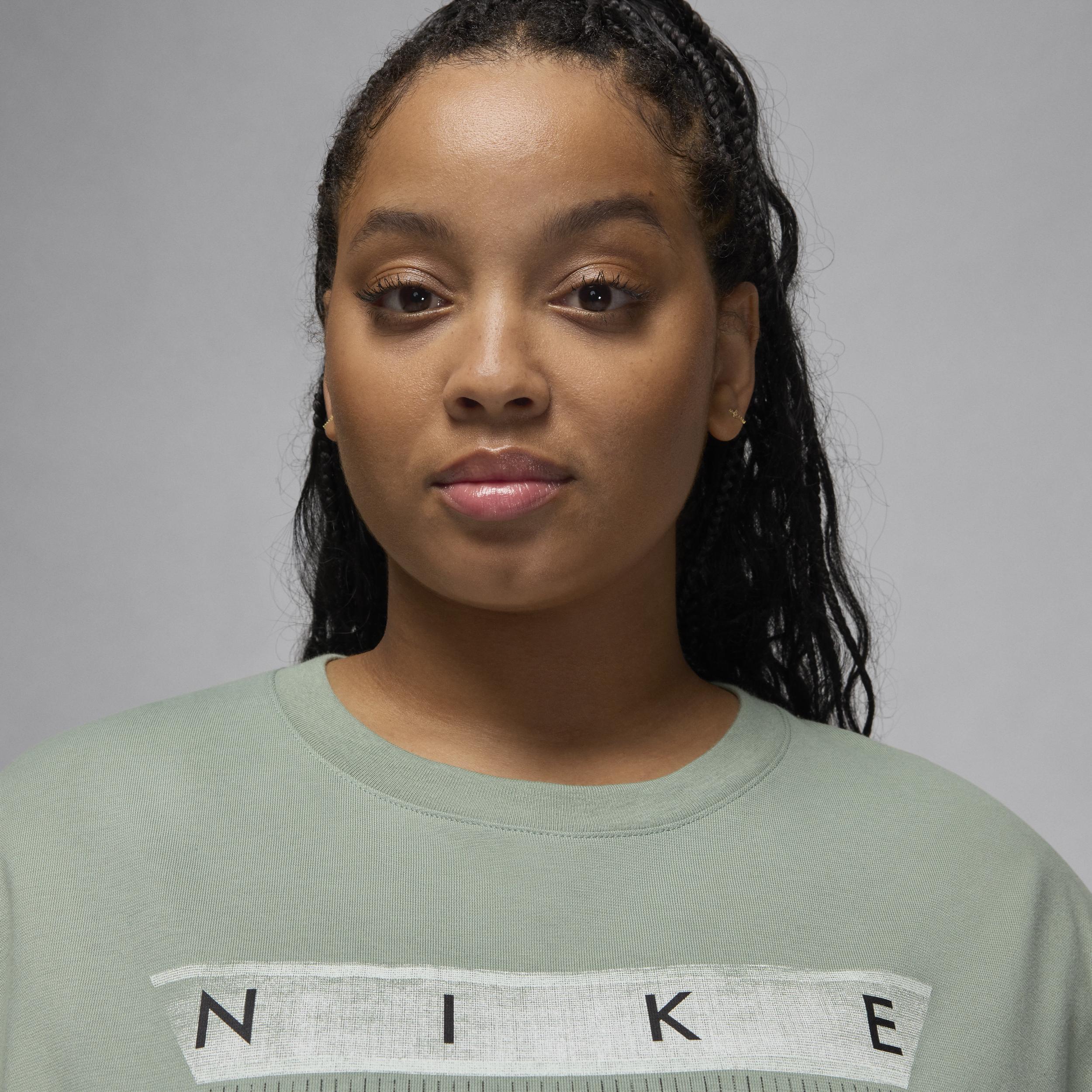 Womens Jordan Flight Heritage Graphic T-Shirt (Plus Size) Product Image