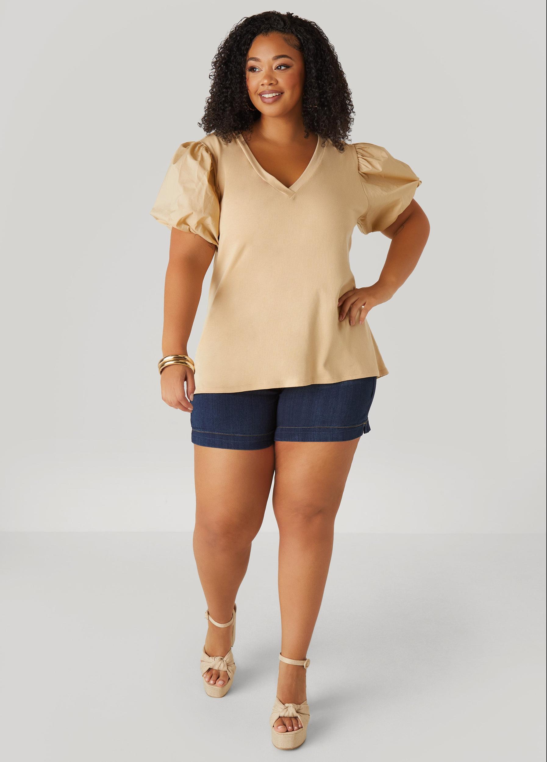 Puff Sleeve Paneled V Neck Tee Product Image