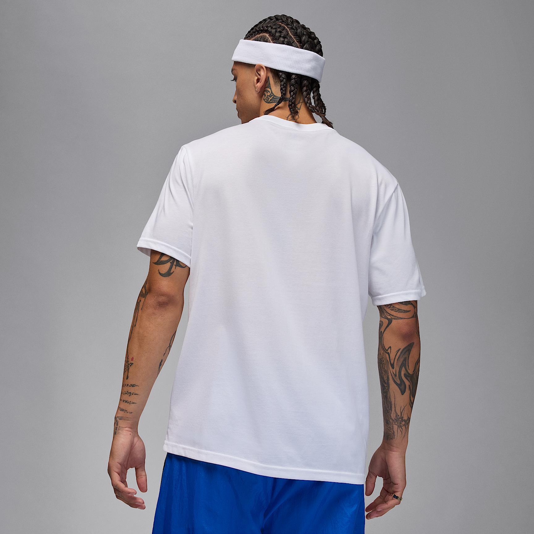 Jordan Sport Men's Dri-FIT T-Shirt Product Image