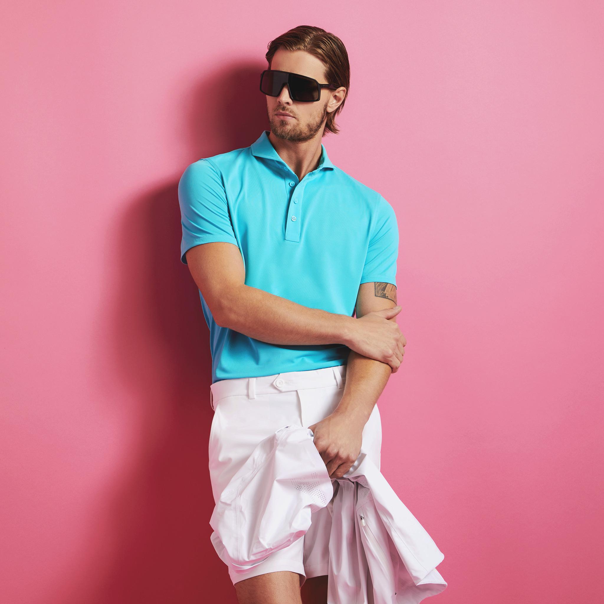 RIB GUSSET TECH PIQUÉ MODERN SPREAD COLLAR POLO Product Image