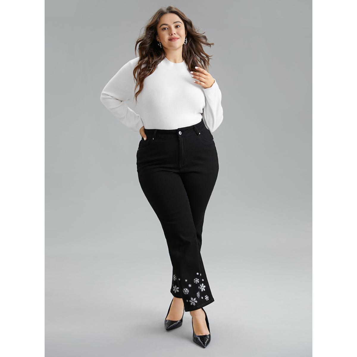 Plus Size Snowflake Rhinestone Very Stretchy Jeans Women Black Casual Graphic-Christmas Rhinestone detailing High stretch Pocket Jeans BloomChic 30/6X Product Image