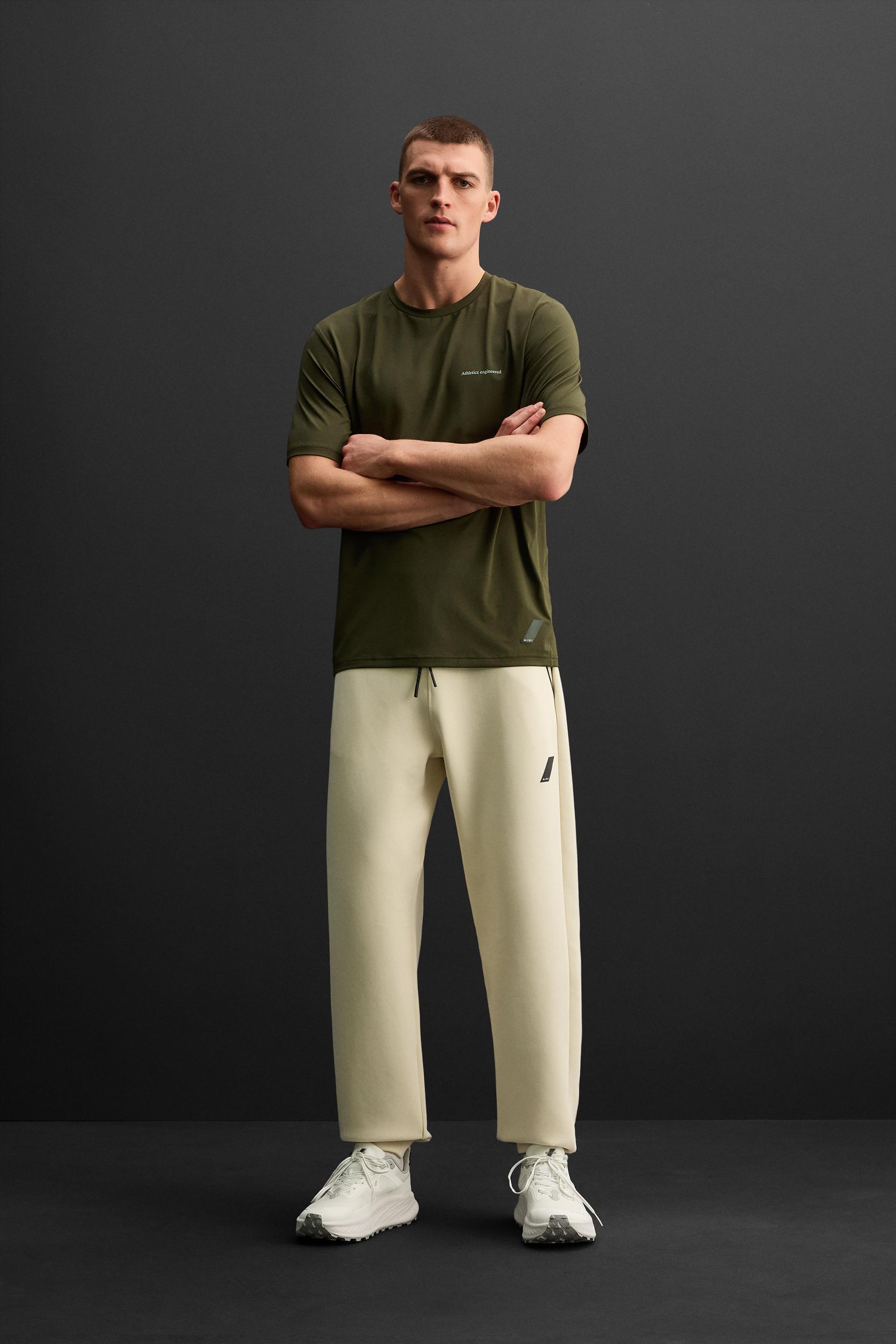 STRUCTURED WORKOUT T-SHIRT Product Image