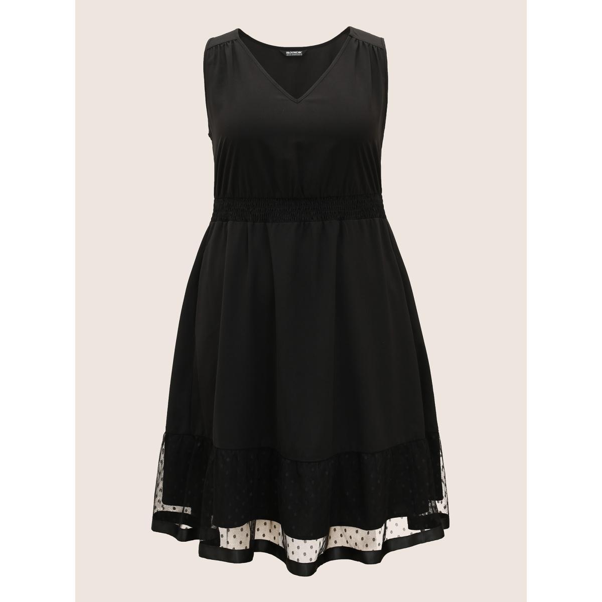 Plus Size Plain Patchwork Polka Dot Mesh Sleeveless Dress Black Women Elegant Woven ribbon&lace trim V-neck Sleeveless Curvy BloomChic 18-20/2X Product Image