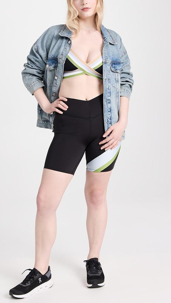 On Womens Cloudnova Low Top Running Sneakers Product Image