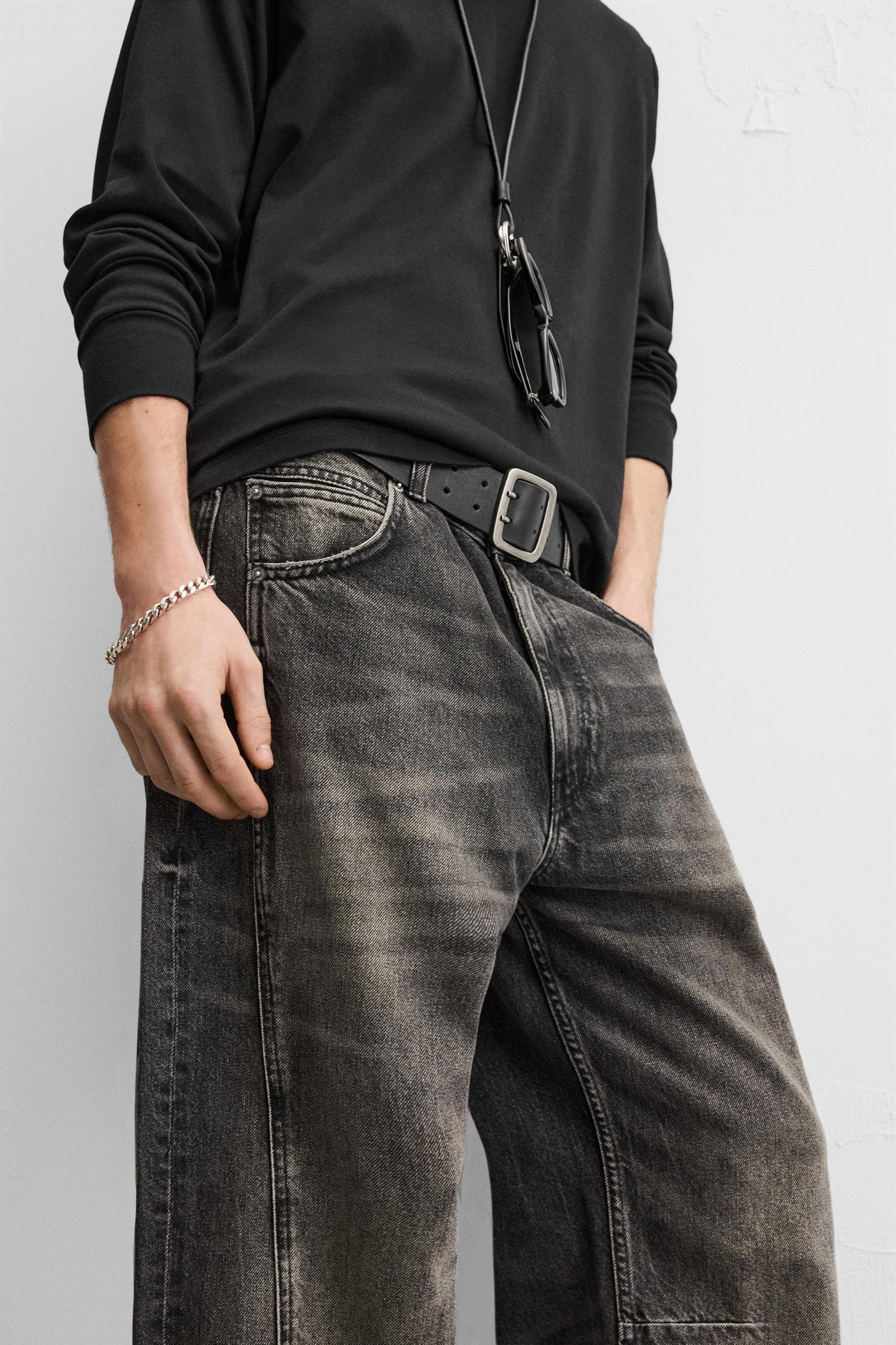 BAGGY FIT JEANS WITH SEAMS Product Image