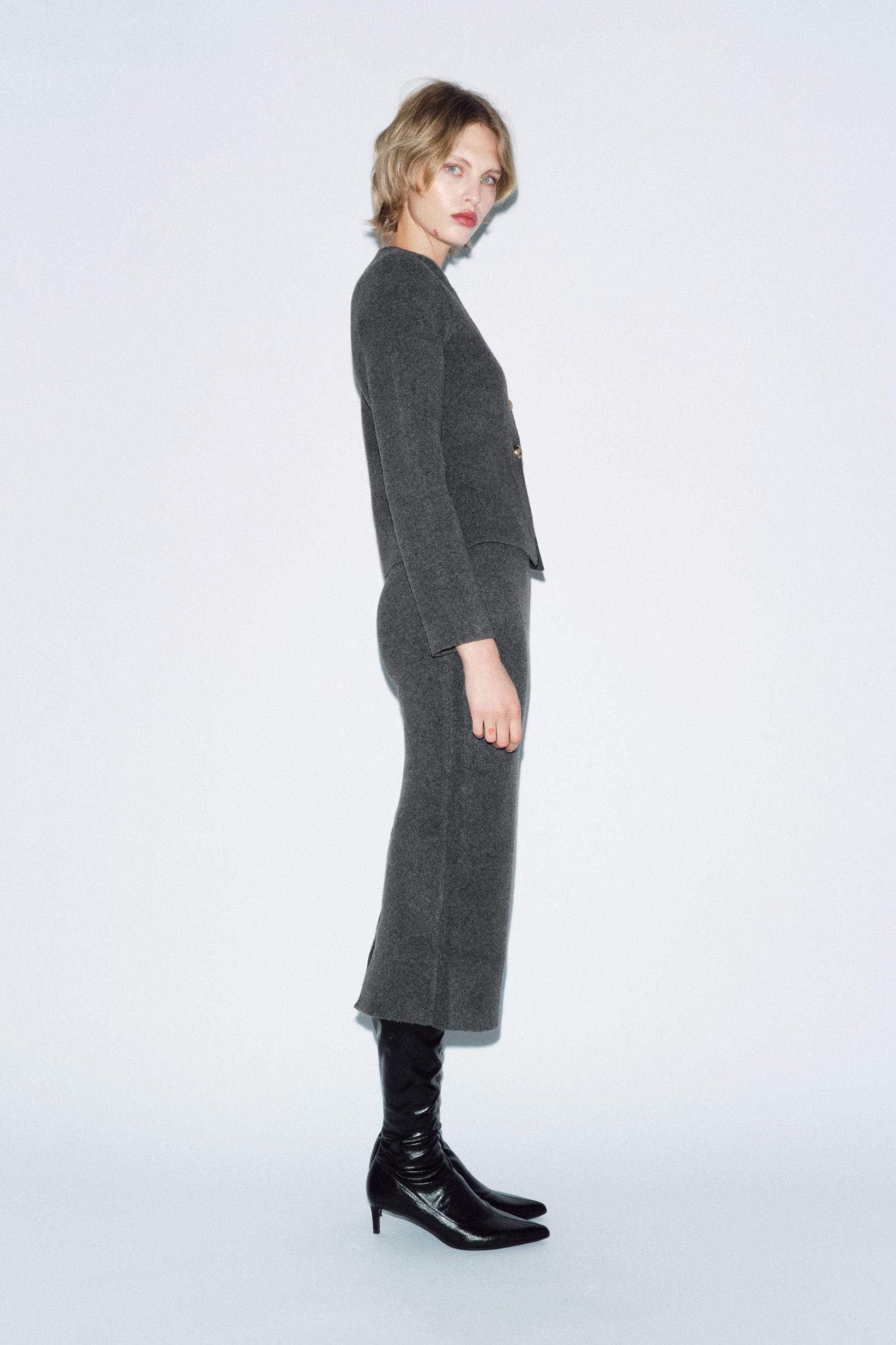 BASIC KNIT MIDI SKIRT Product Image