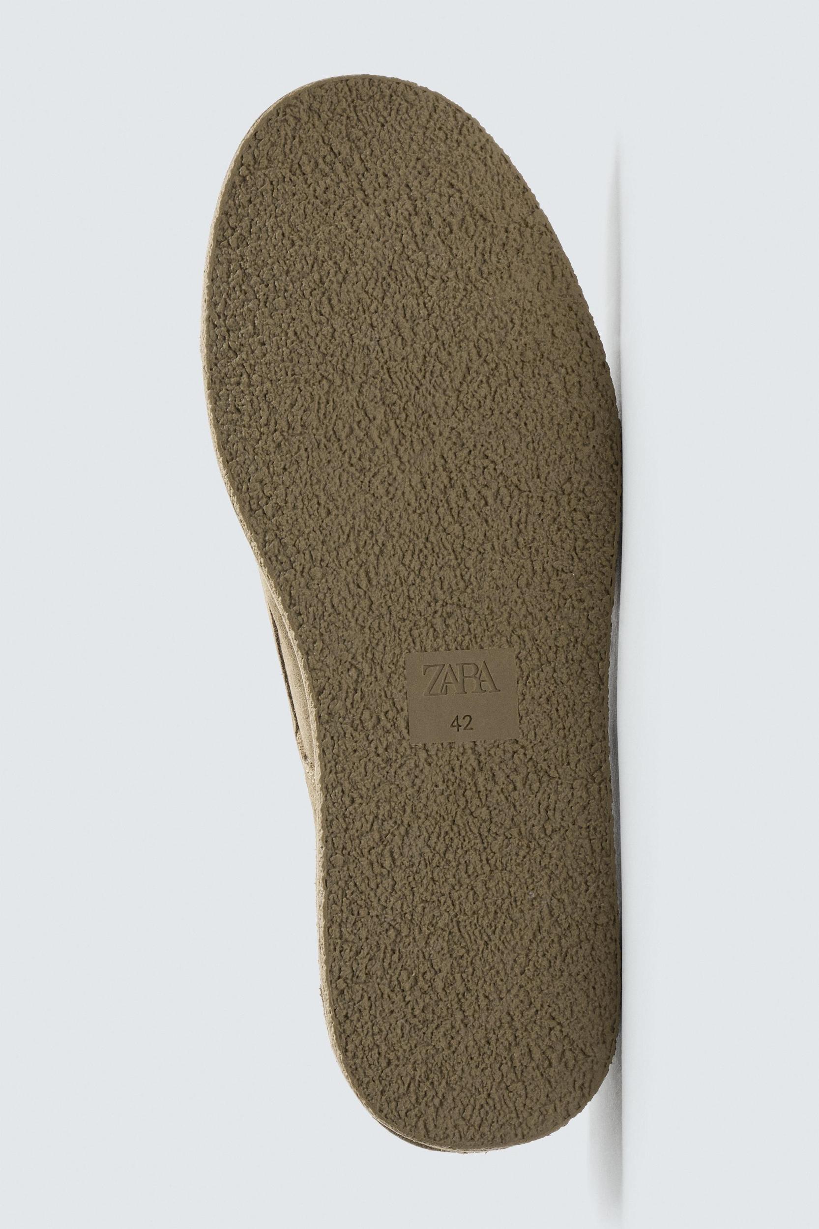 CASUAL LEATHER BOAT SHOES Product Image