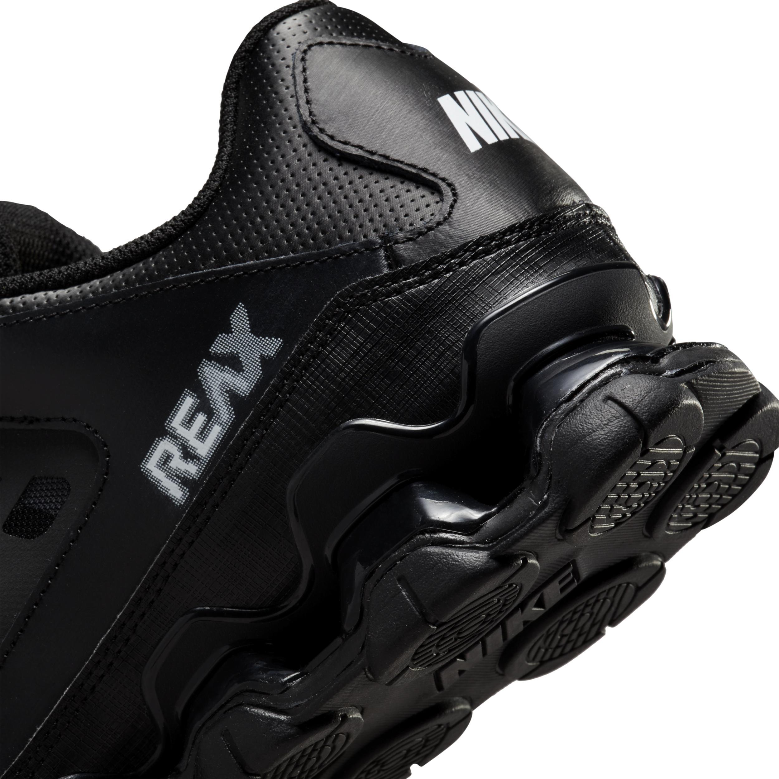 Nike Men's Reax 8 TR Workout Shoes Product Image