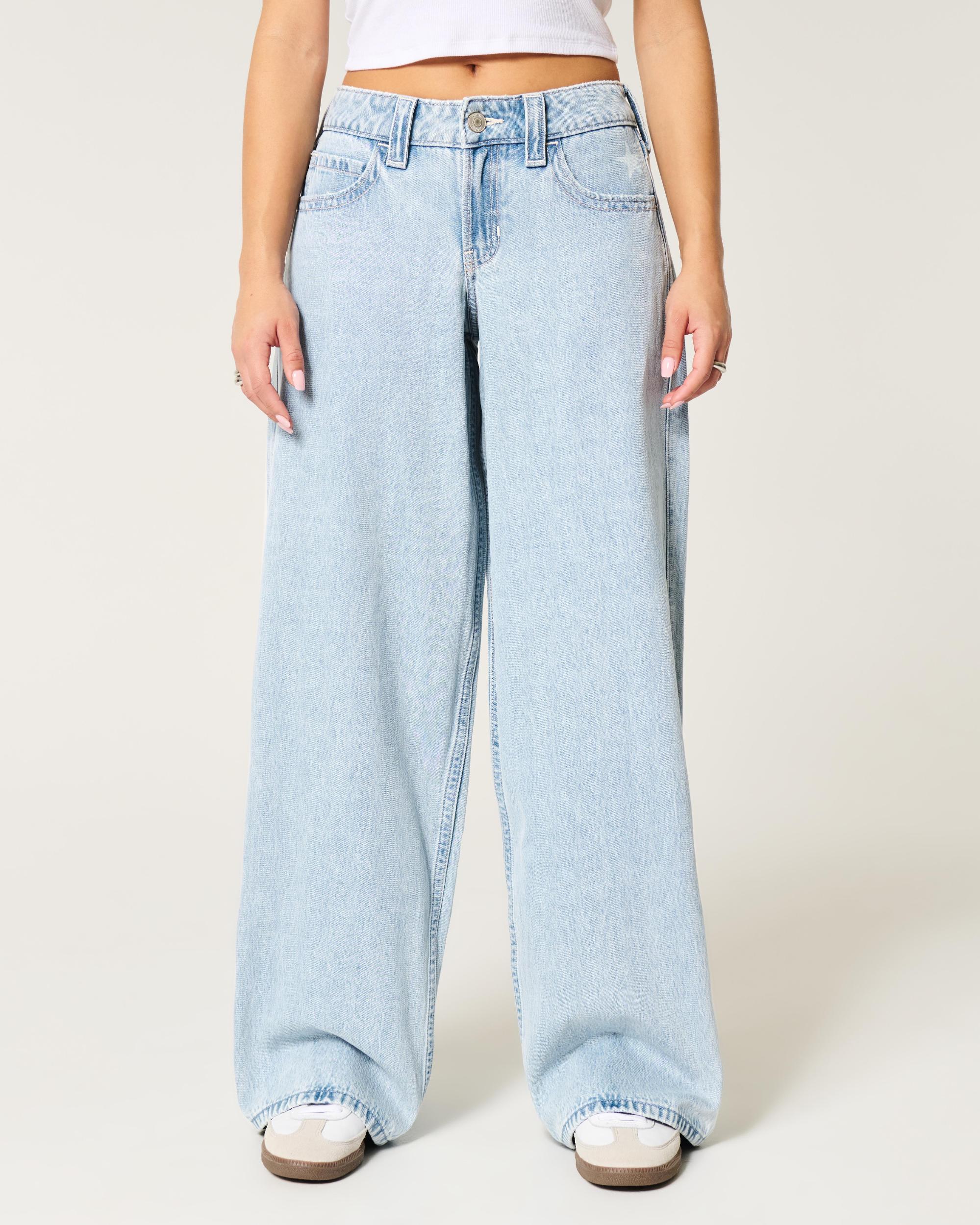 Low-Rise Medium Wash Super Baggy Jeans Product Image