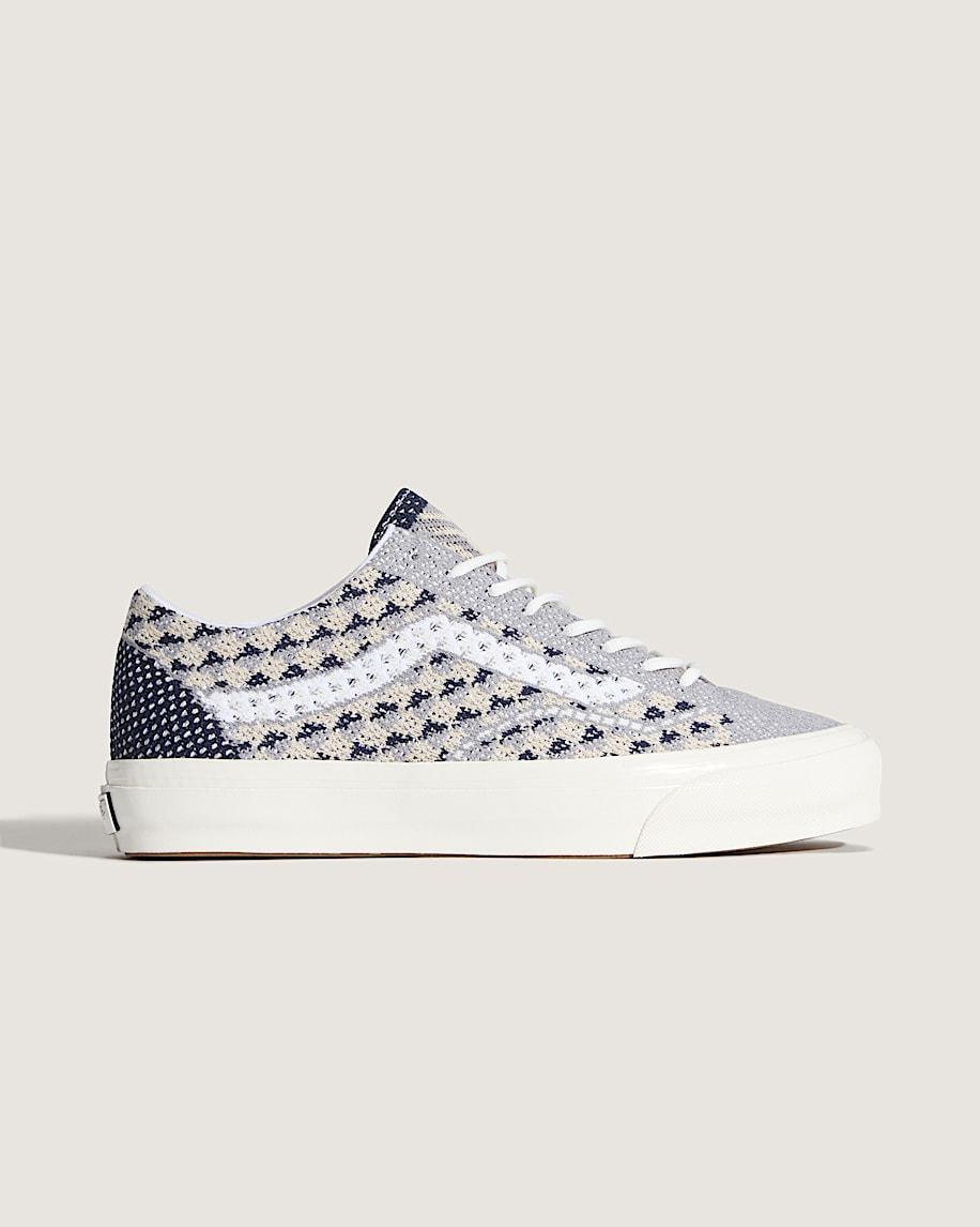 Premium Old Skool Shoe in Geo Check Frost Gray| Vans US Product Image