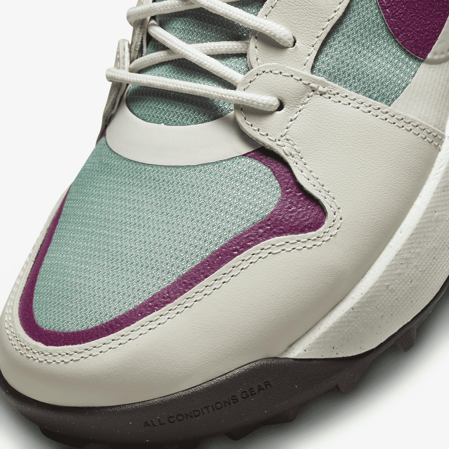 Nike ACG Lowcate Men's Shoes Product Image