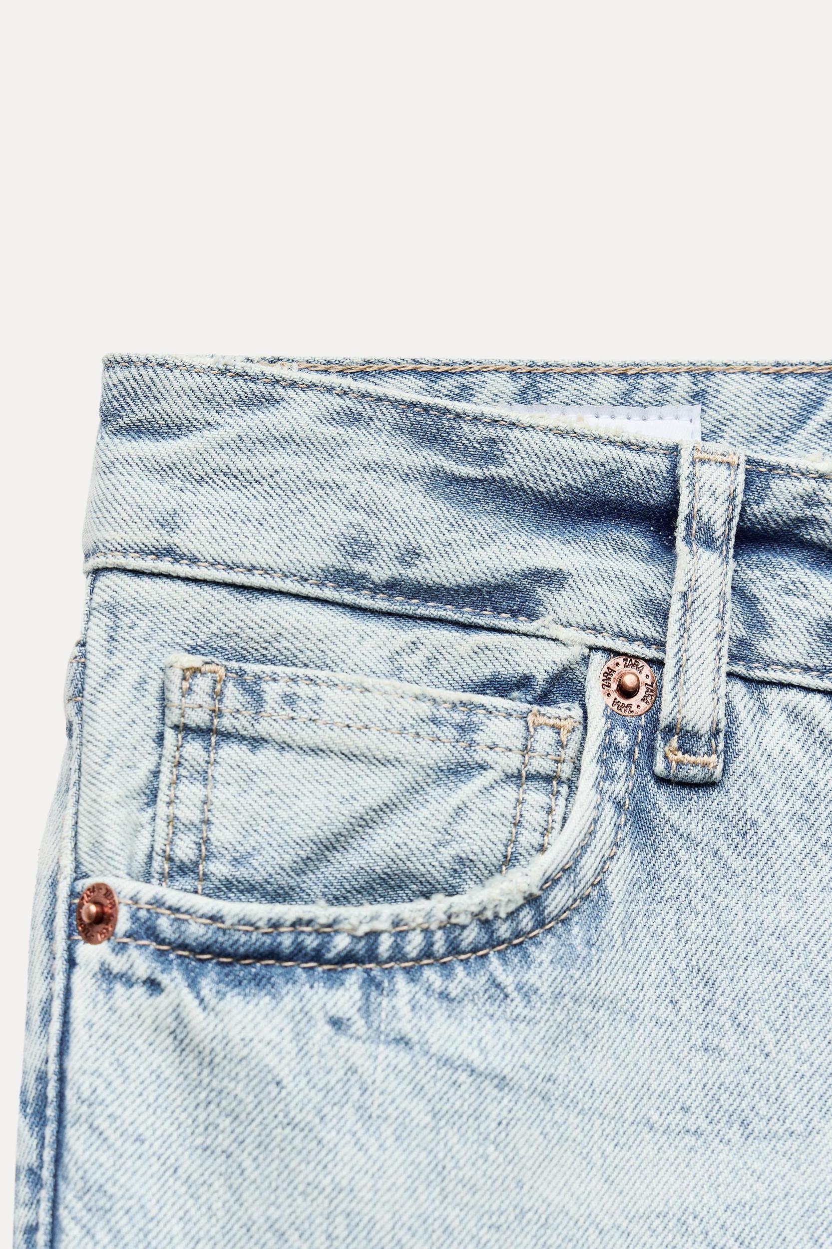 TRF LOW RISE STRAIGHT CUT CROPPED JEANS Product Image