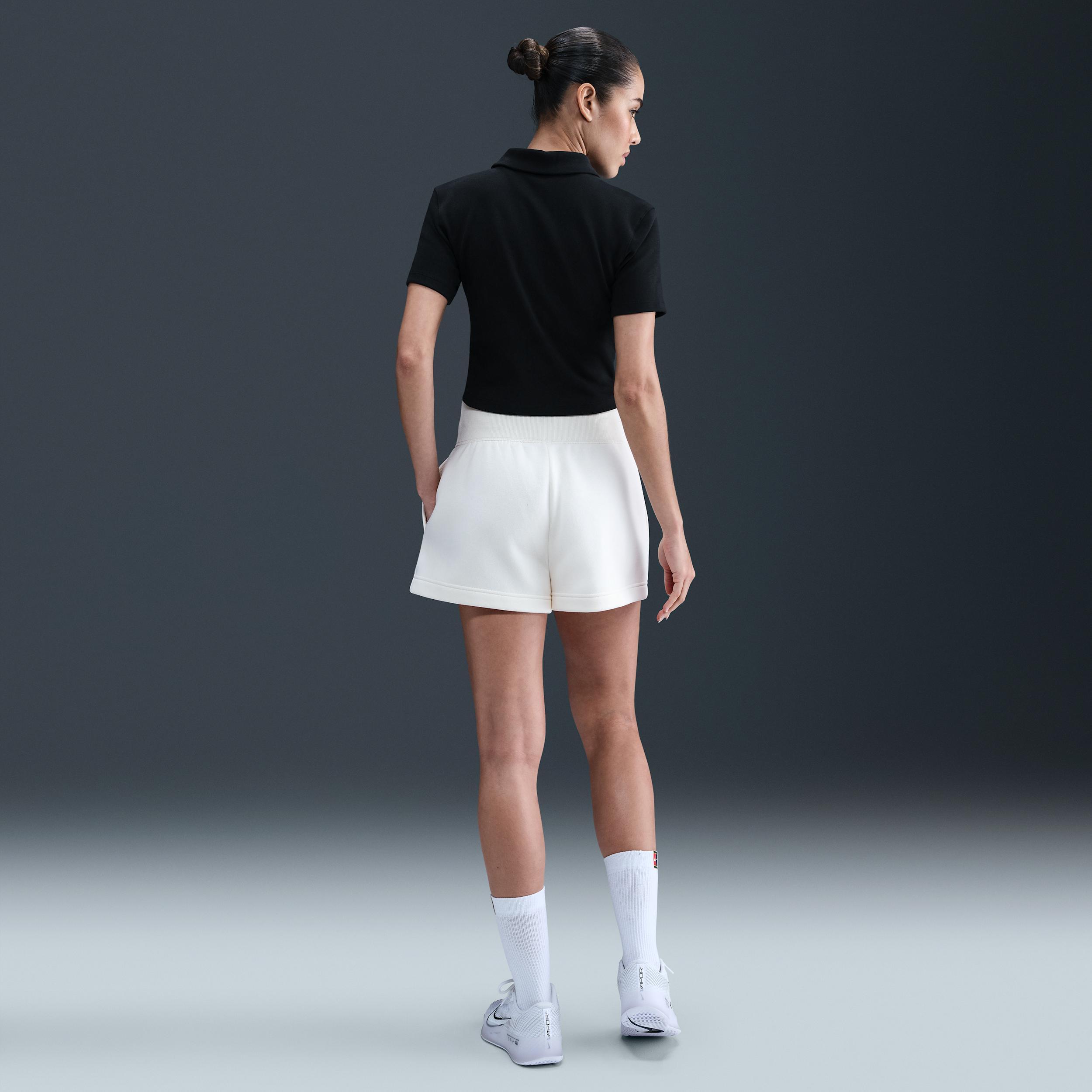 NikeCourt Heritage Women's Short-Sleeve Cropped Tennis Polo Product Image