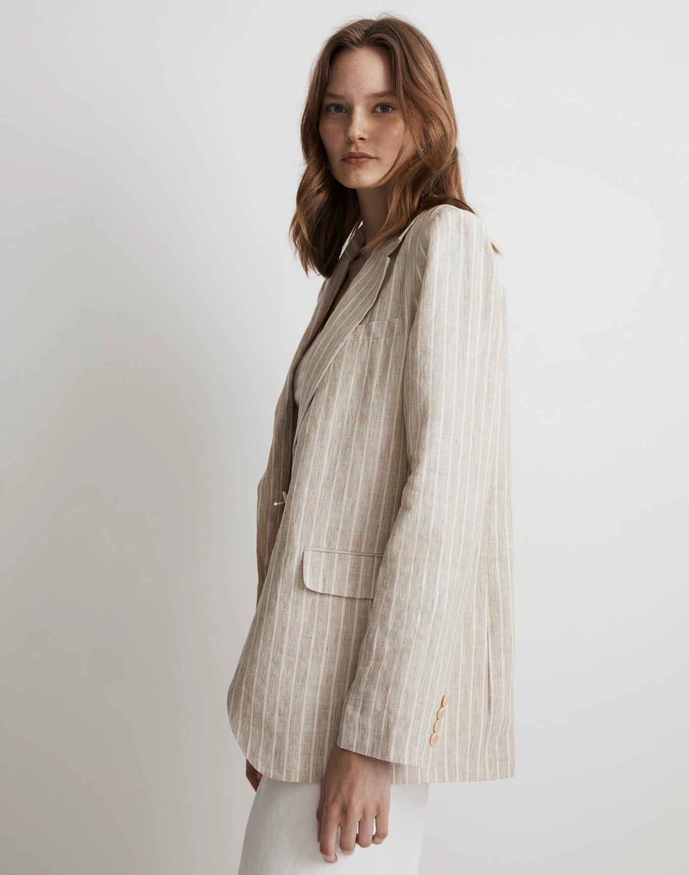 The Larsen Blazer in 100% Linen Product Image