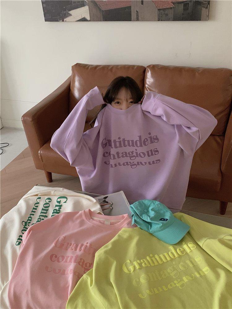 Round Neck Lettering Print Pullover Product Image
