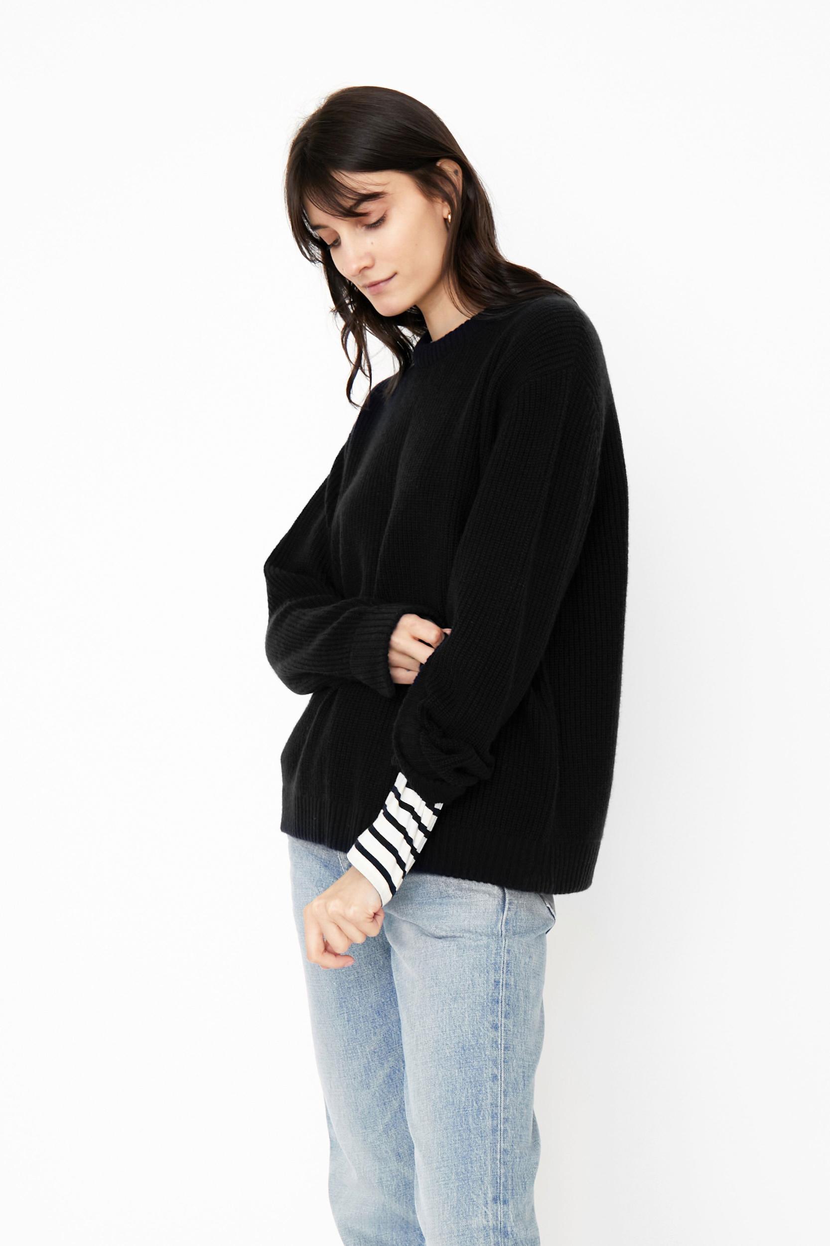 The Alden - Black Female Product Image