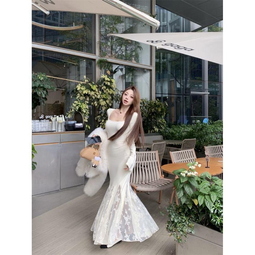 Long-Sleeve Square Neck Plain Lace Panel Maxi Mermaid Dress Product Image