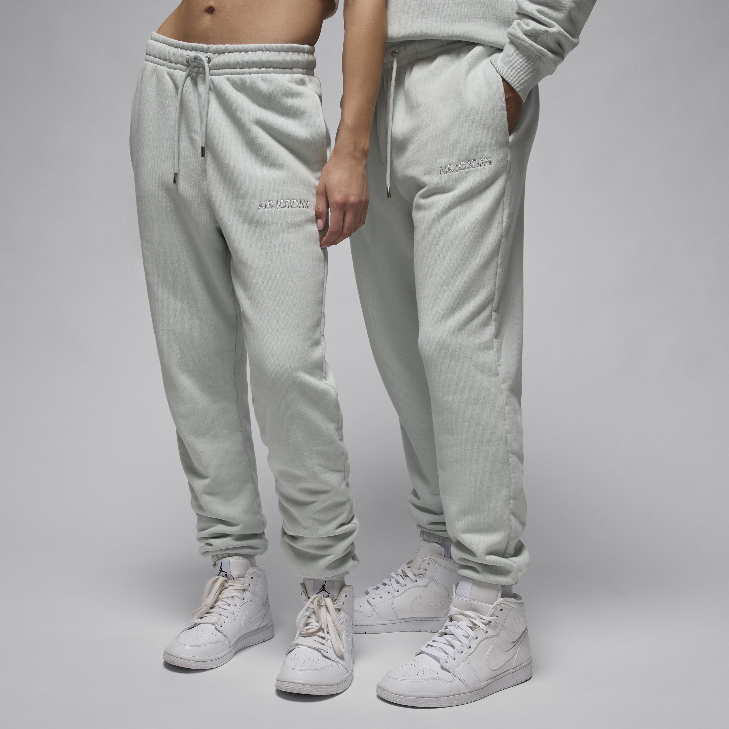 Jordan Mens Wordmark Fleece Pants Product Image