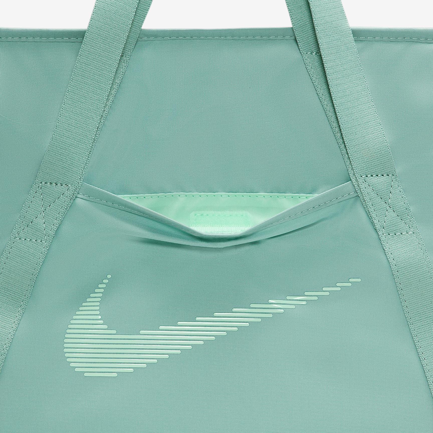 Nike Gym Tote (28L) Product Image