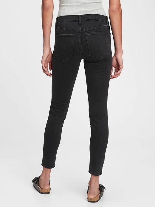 Everyday Mid Rise Jegging Product Image