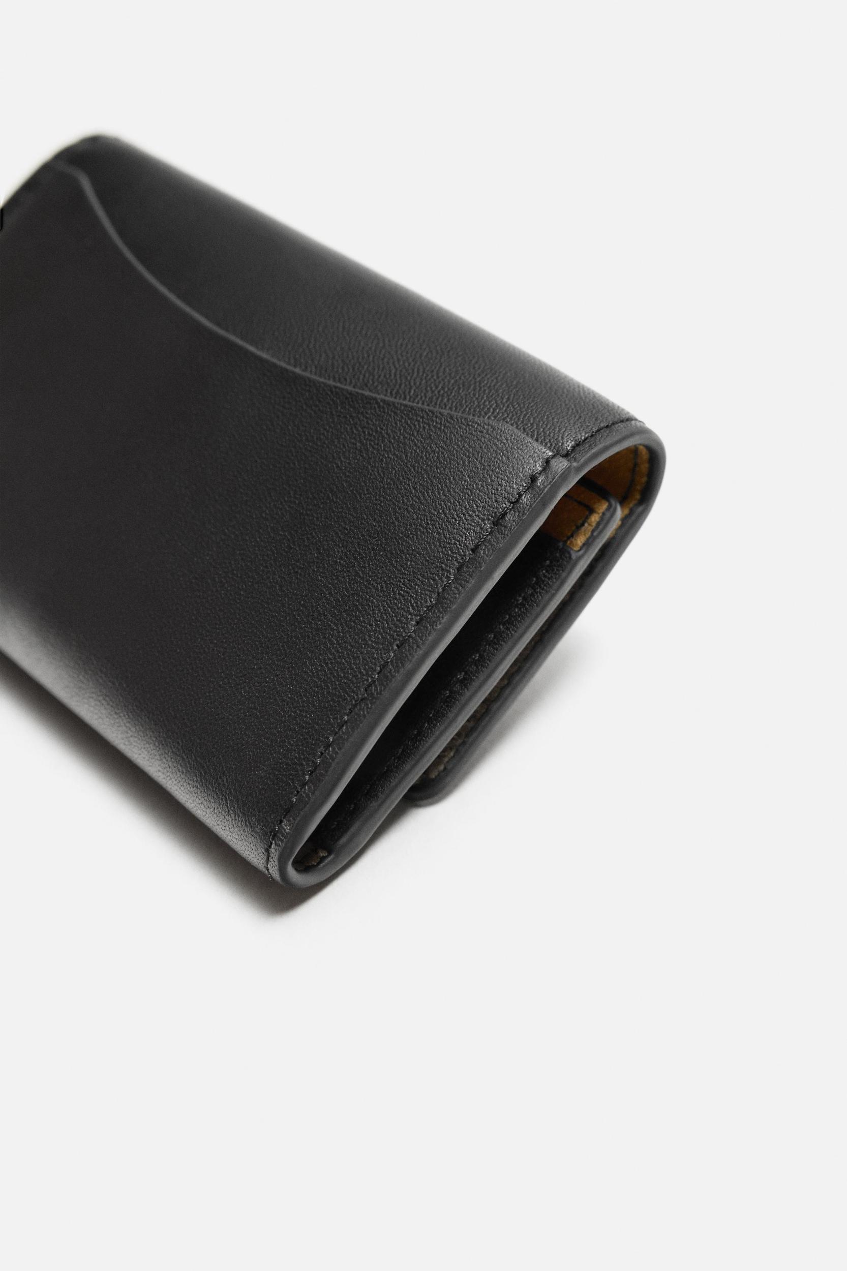 LEATHER COIN PURSE Product Image