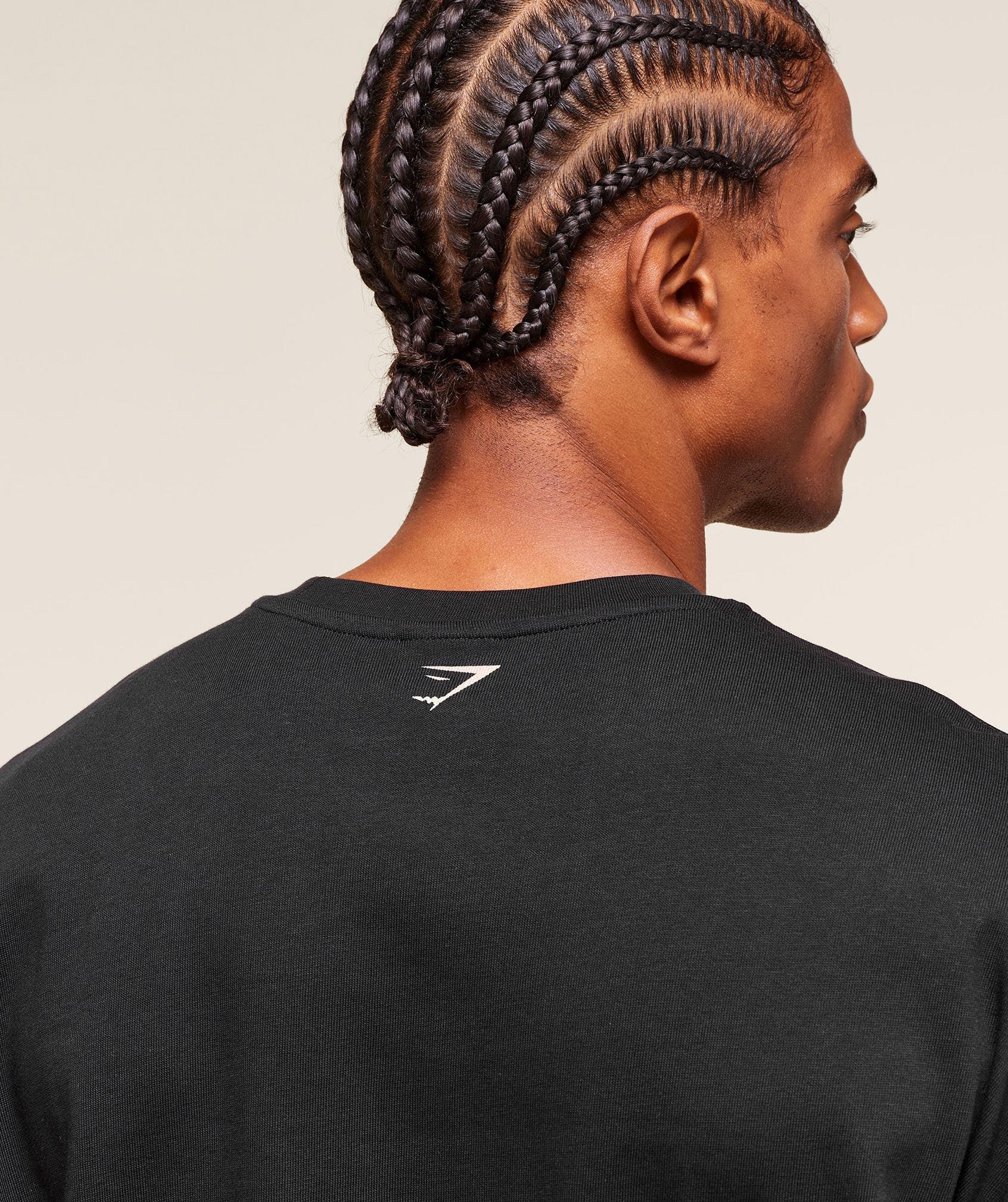 Gymshark Lion Graphic T-Shirt - Black Male Product Image