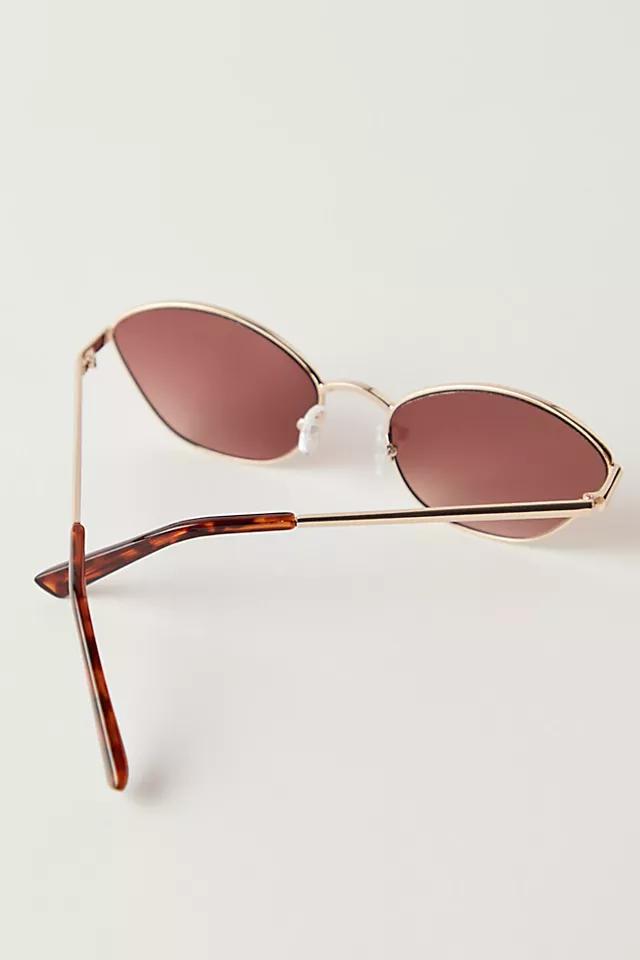 Ashley Metal Cat-Eye Sunglasses Product Image