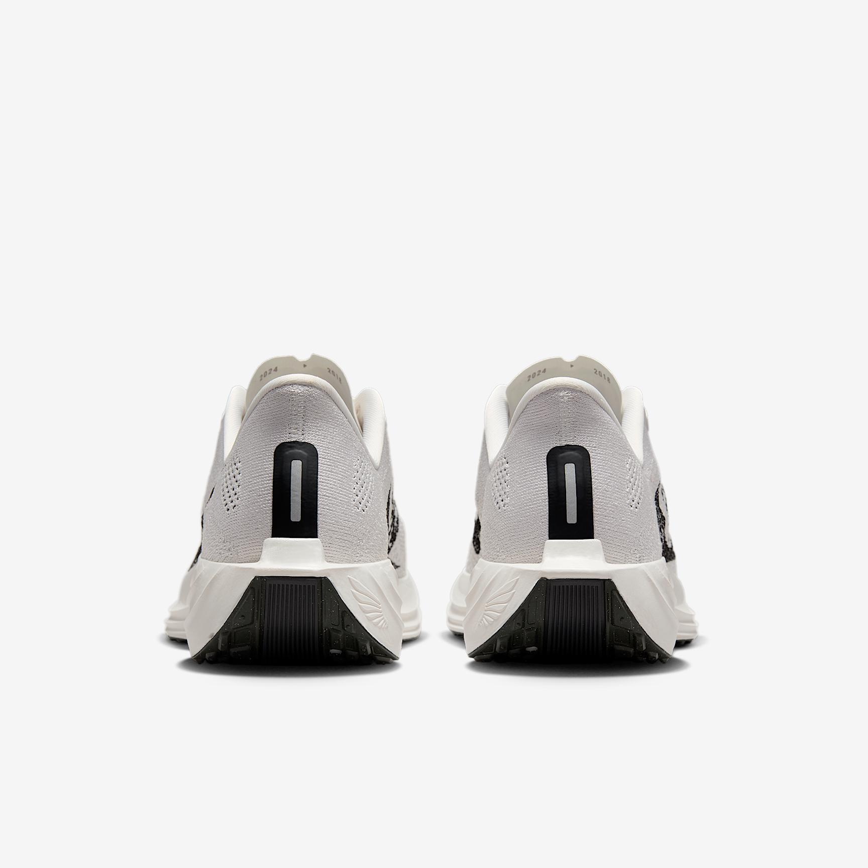 Nike Pegasus Plus Men's Road Running Shoes Product Image