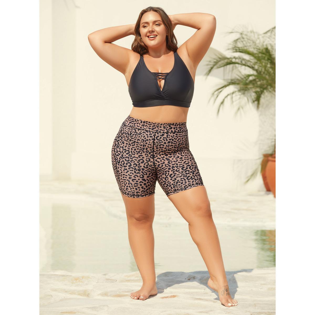 Plus Size Leopard Print Pockets Swim Bottoms Women's Swimwear Leopard Beach High stretch Skinny Mid Rise Patch pocket Curve Swim Bottoms BloomChic 22-24/3X Product Image