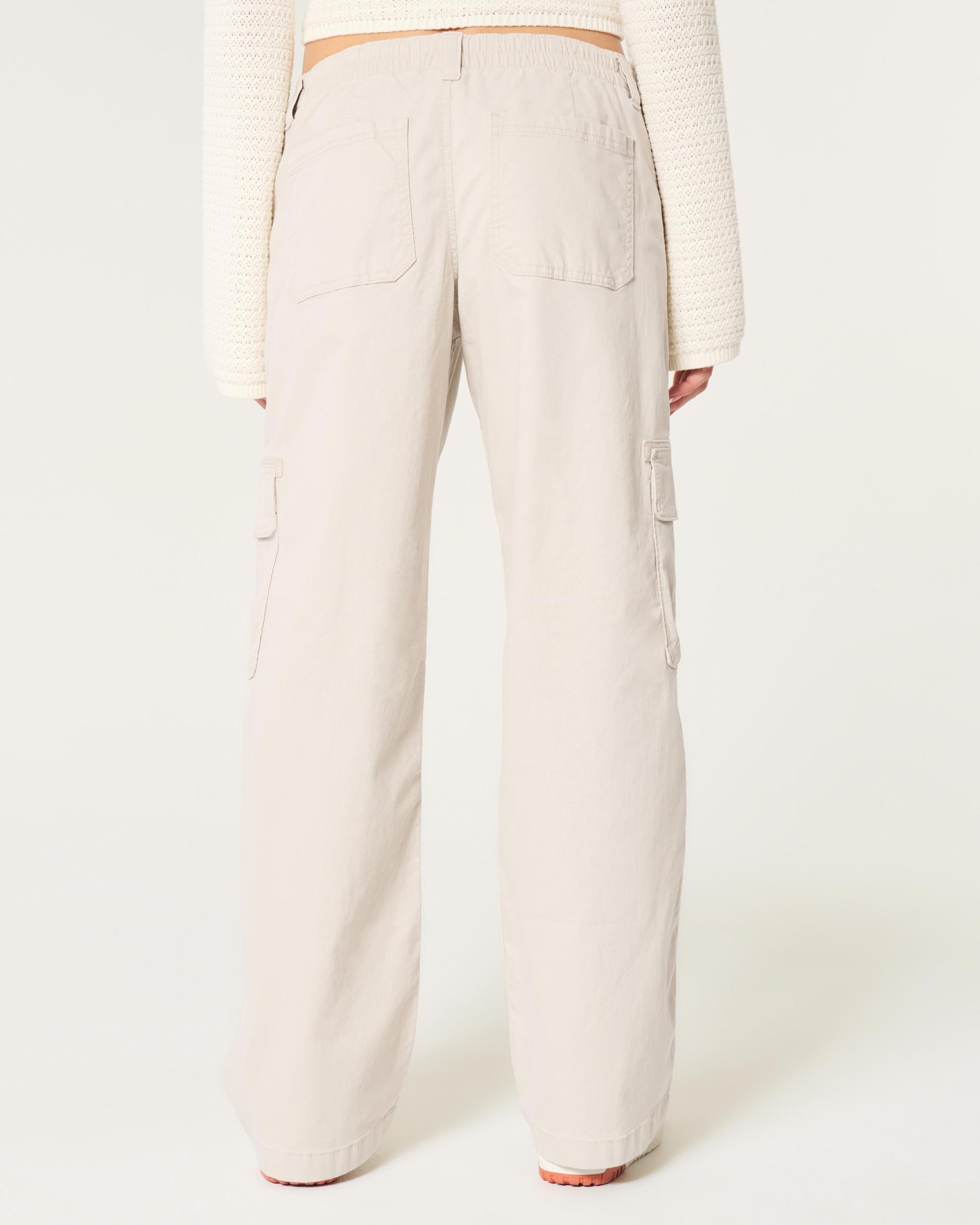 Low-Rise Baggy Cargo Pants Product Image