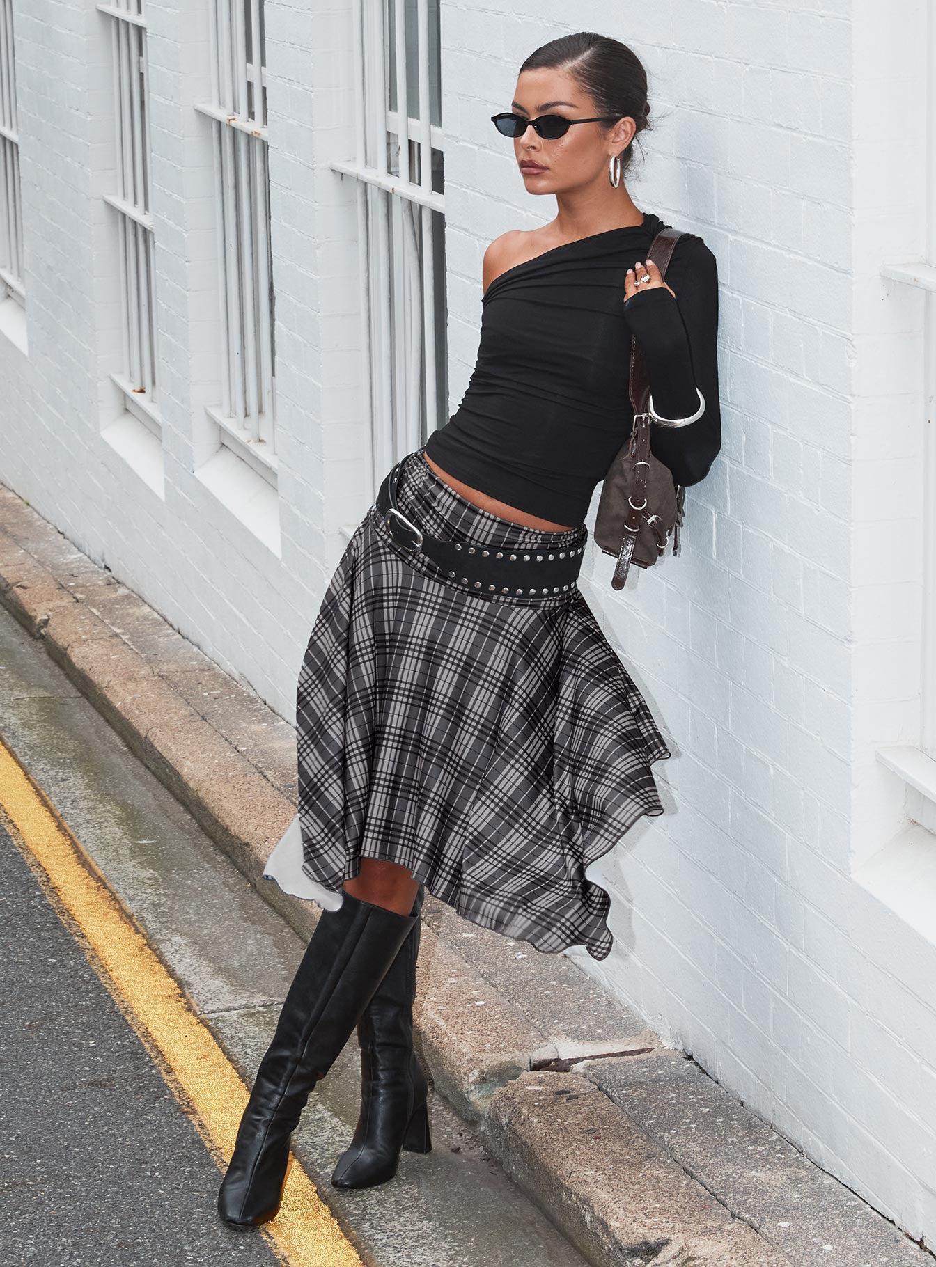 Beller Long Sleeve Top Black Product Image
