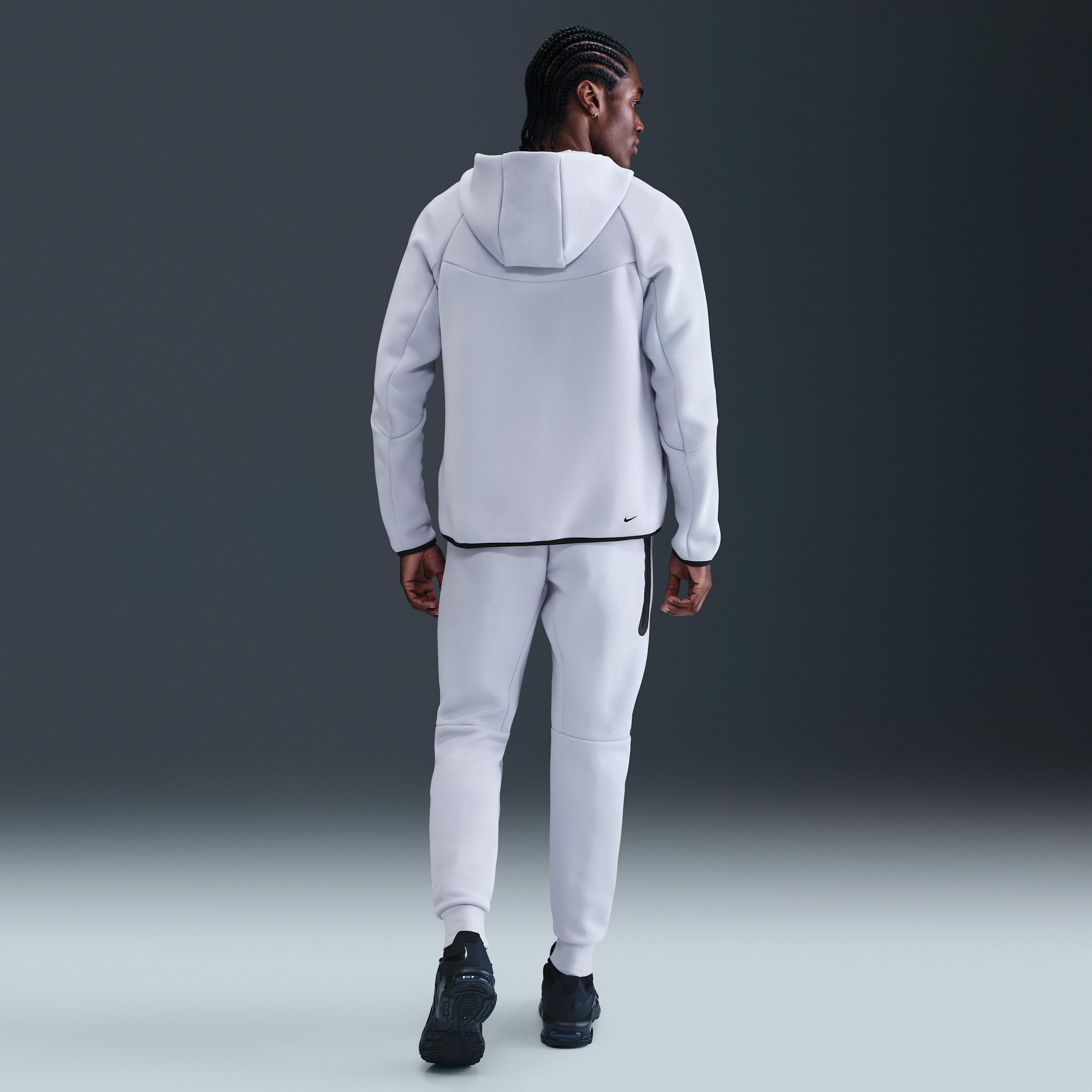 Nike Men's Tech Fleece Jogger Pants Product Image