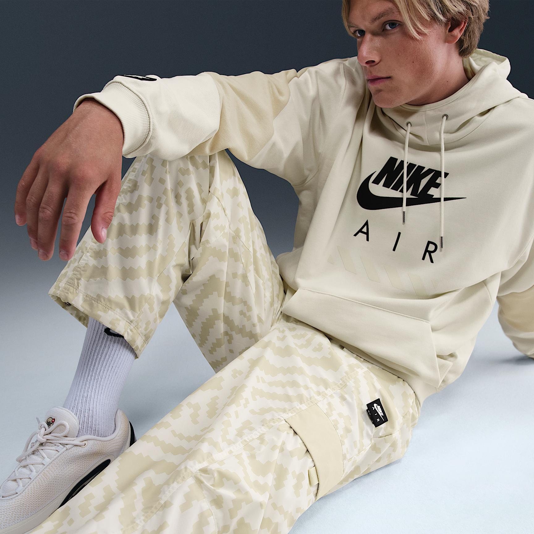 Nike Air Men's Woven Cargo Pants Product Image