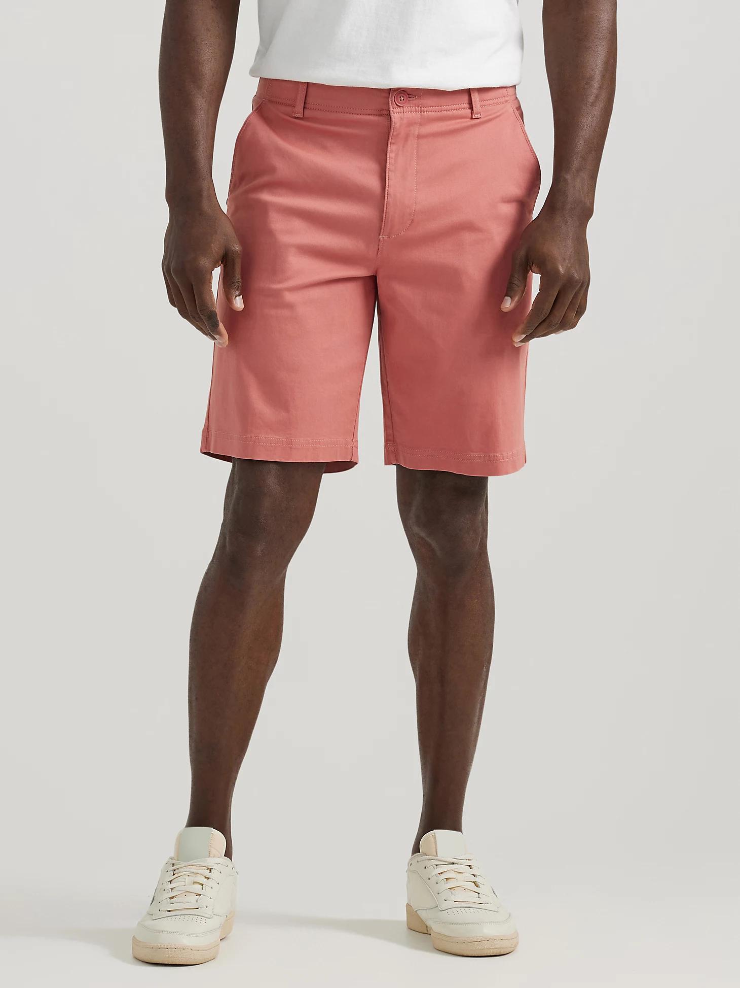 Men’s Extreme Motion Short | Khaki Cargo Shorts| Lee® Product Image