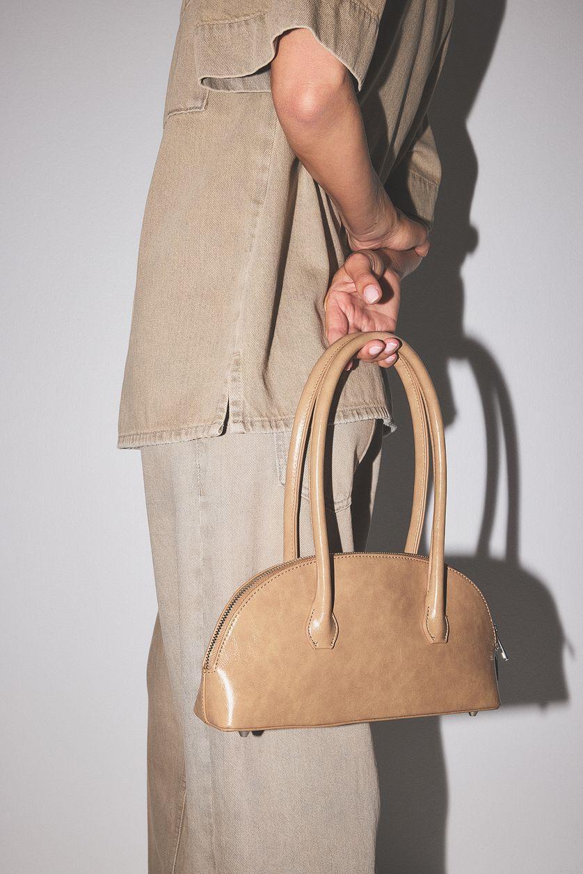 Rounded Bowling Bag Product Image