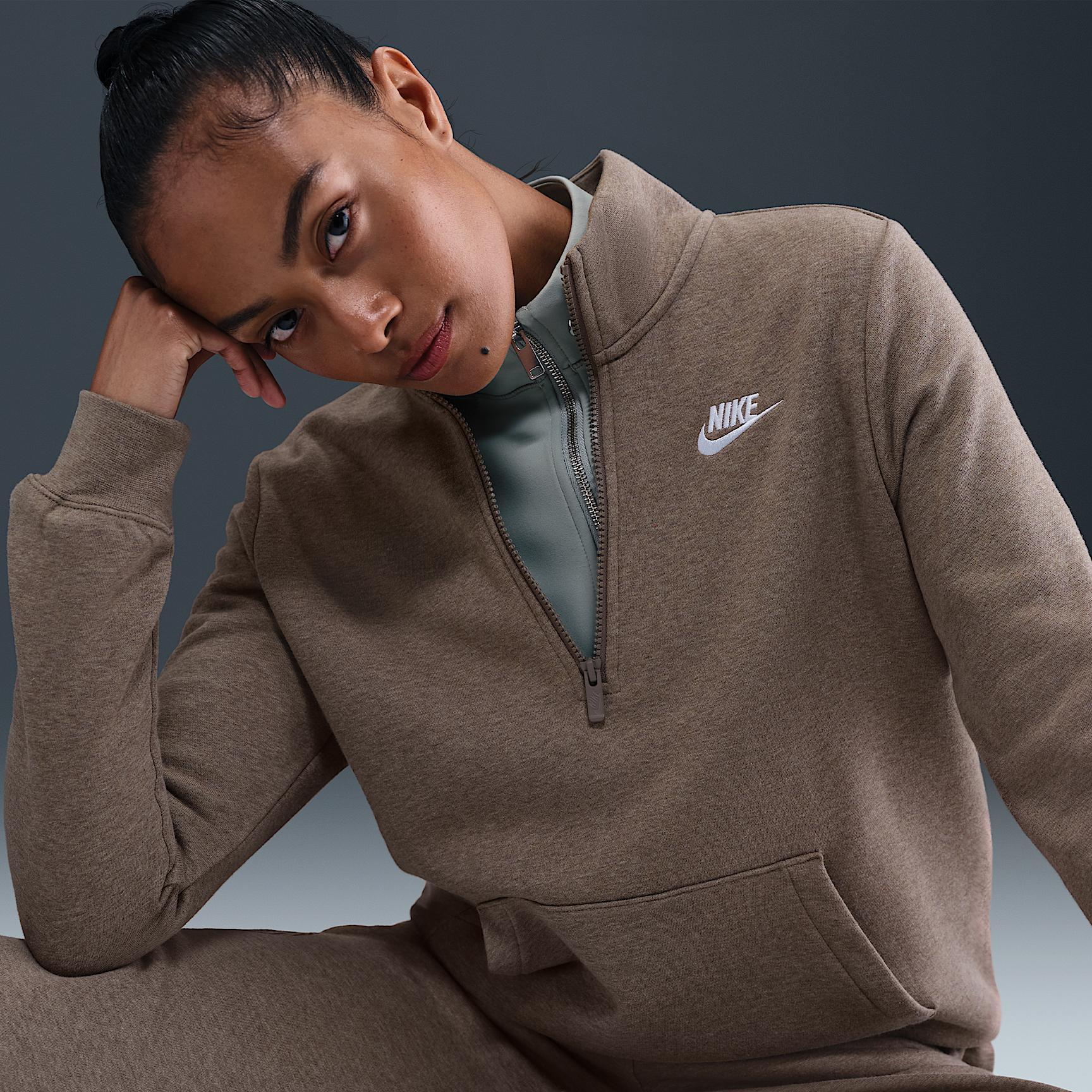 Nike Sportswear Club Fleece Women's 1/2-Zip Sweatshirt Product Image